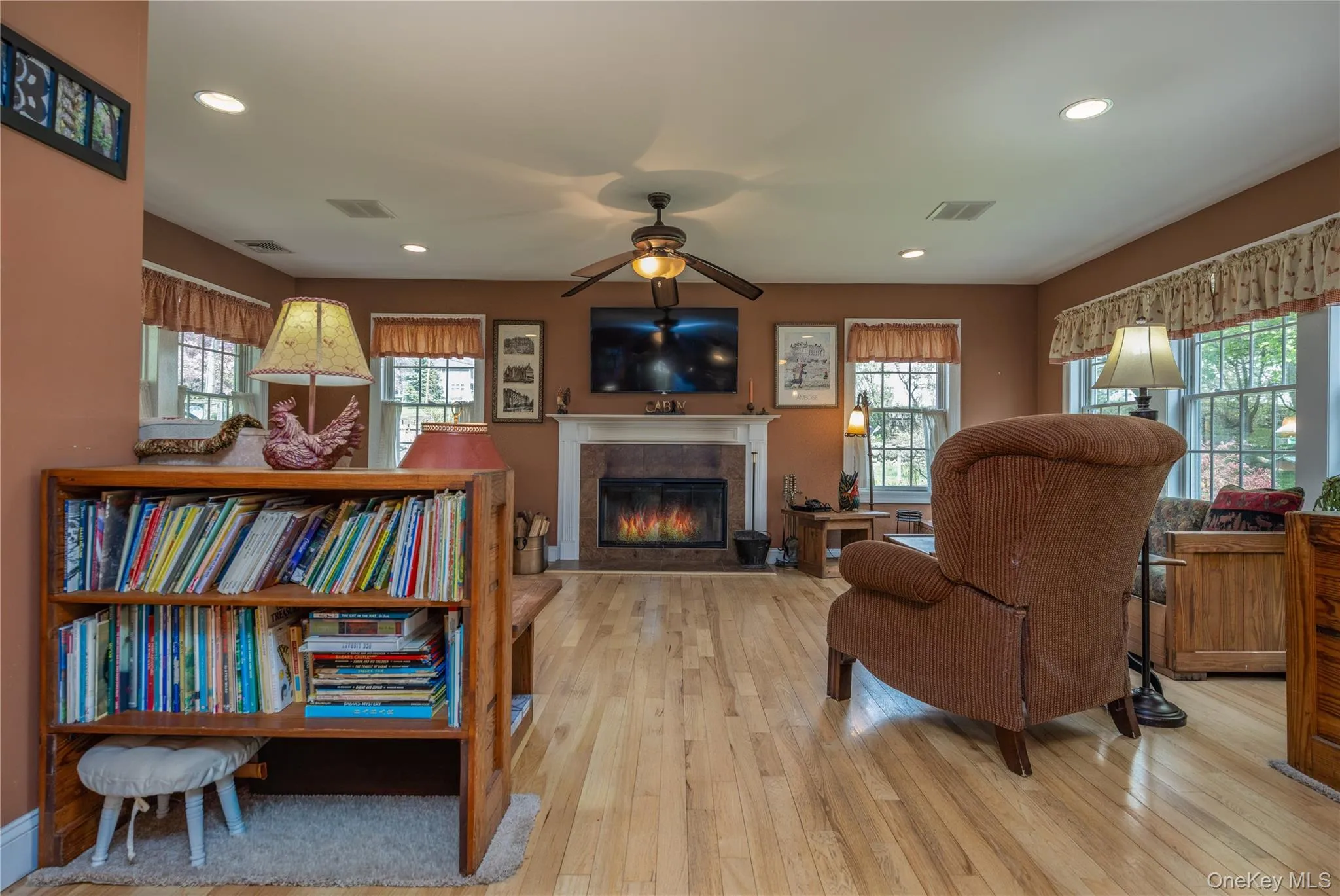302 Laurel Road, Orangetown, NY, 4 Bedrooms Bedrooms, 10 Rooms Rooms,2 BathroomsBathrooms,Residential,For Rent,Laurel,0,987363 302 Laurel Road, Orangetown, NY, 4 Bedrooms Bedrooms, 10 Rooms Rooms,2 BathroomsBathrooms,Residential,For Rent,Laurel,0,987363