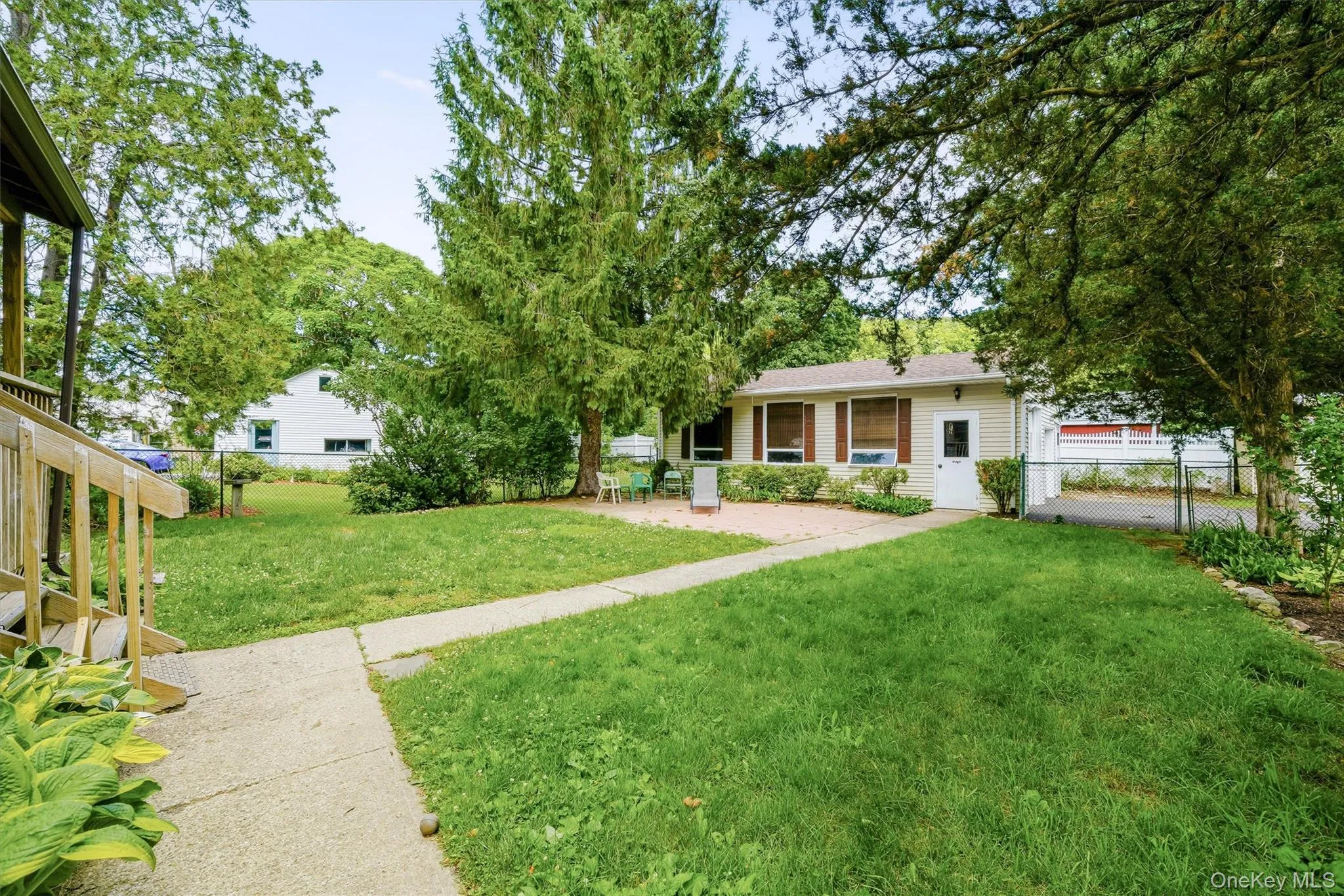 Landscaped backyard. Quiet setting Landscaped backyard. Quiet setting
