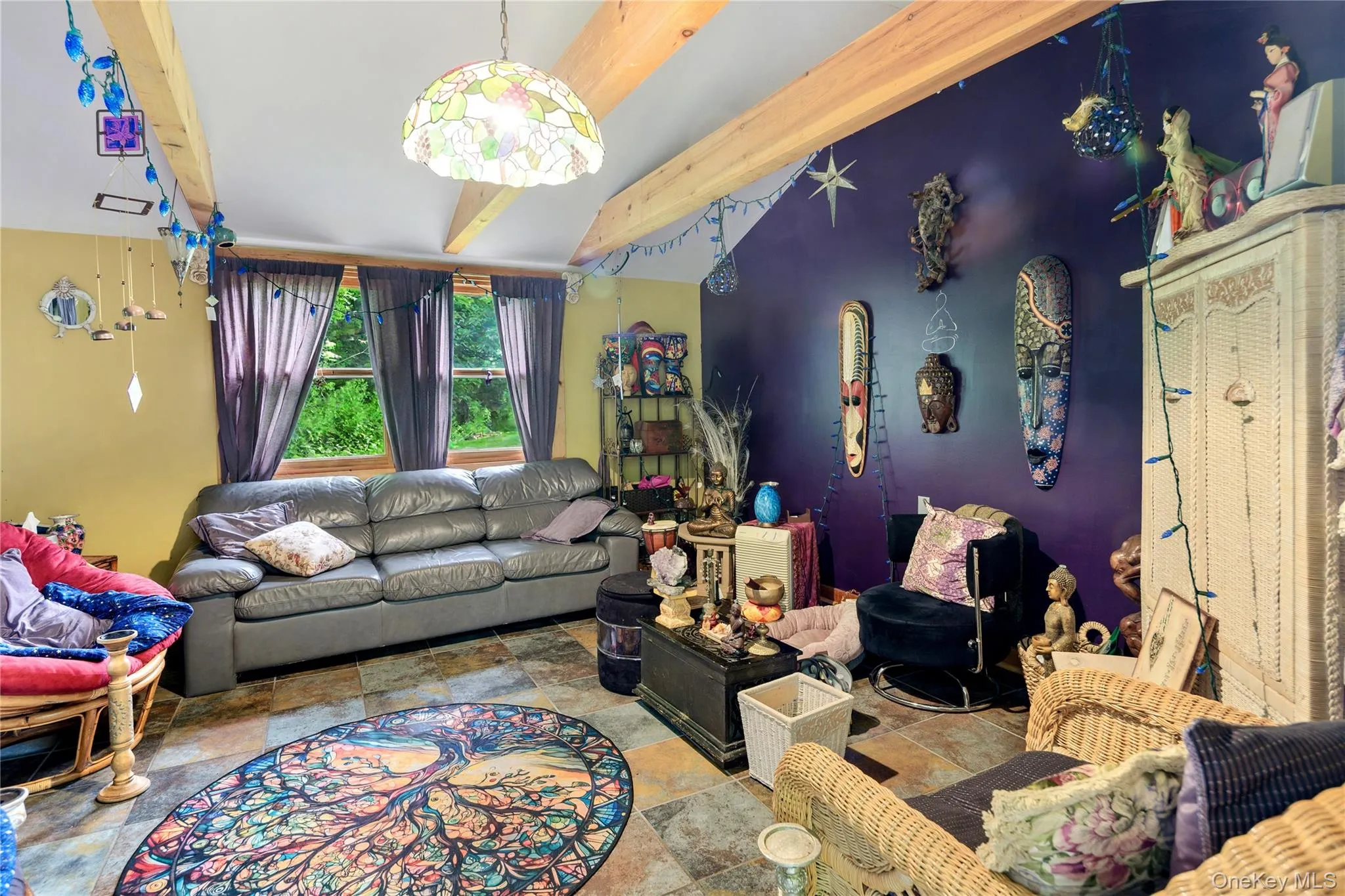 Separate heated meditation cottage is a flexible space and can also be used as a gym or art studio Separate heated meditation cottage is a flexible space and can also be used as a gym or art studio