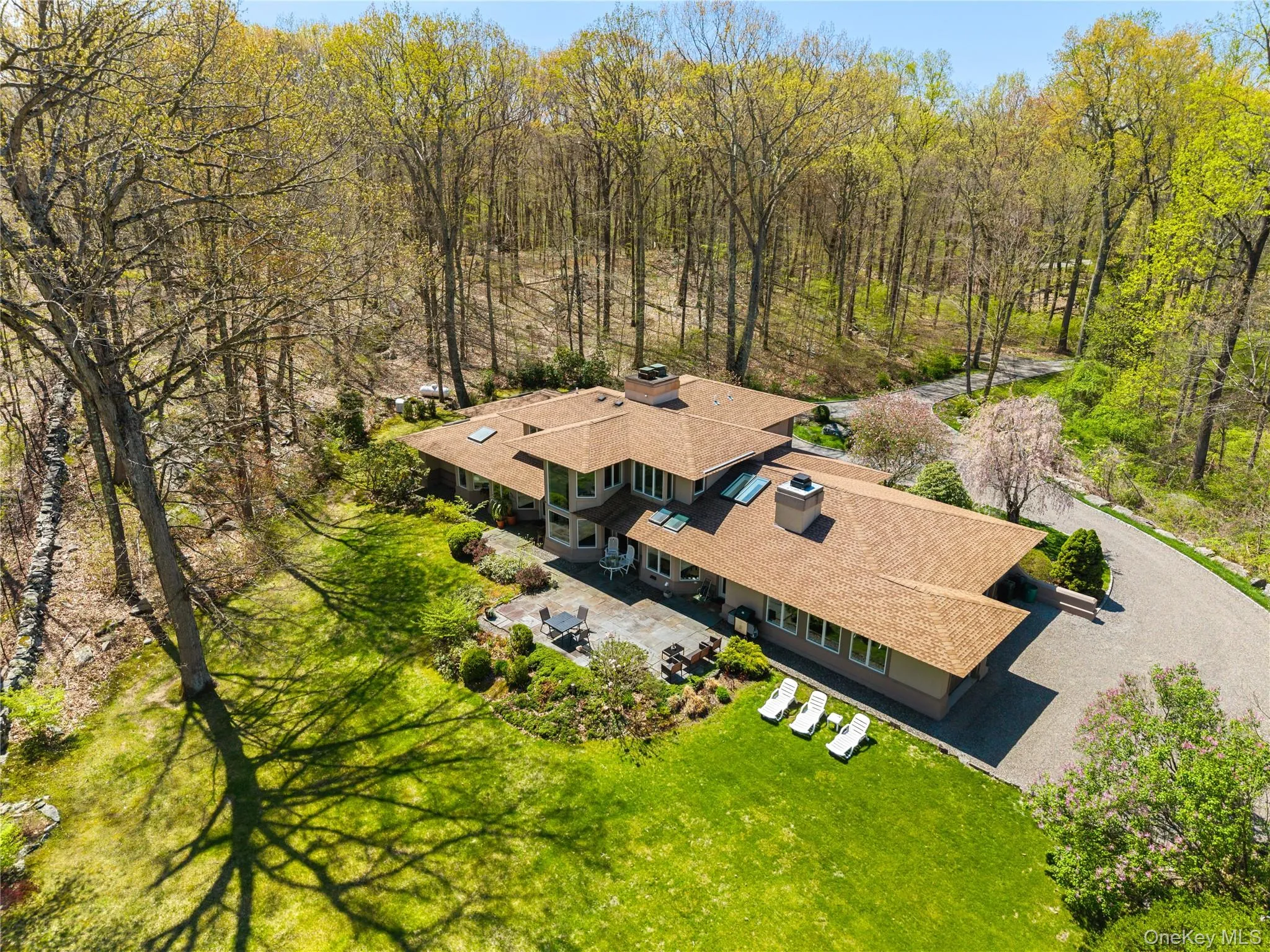 60 Old Aspetong Road, Bedford, NY, 4 Bedrooms Bedrooms, 9 Rooms Rooms,3 BathroomsBathrooms,Residential,For Rent,Old Aspetong,0,987381 60 Old Aspetong Road, Bedford, NY, 4 Bedrooms Bedrooms, 9 Rooms Rooms,3 BathroomsBathrooms,Residential,For Rent,Old Aspetong,0,987381