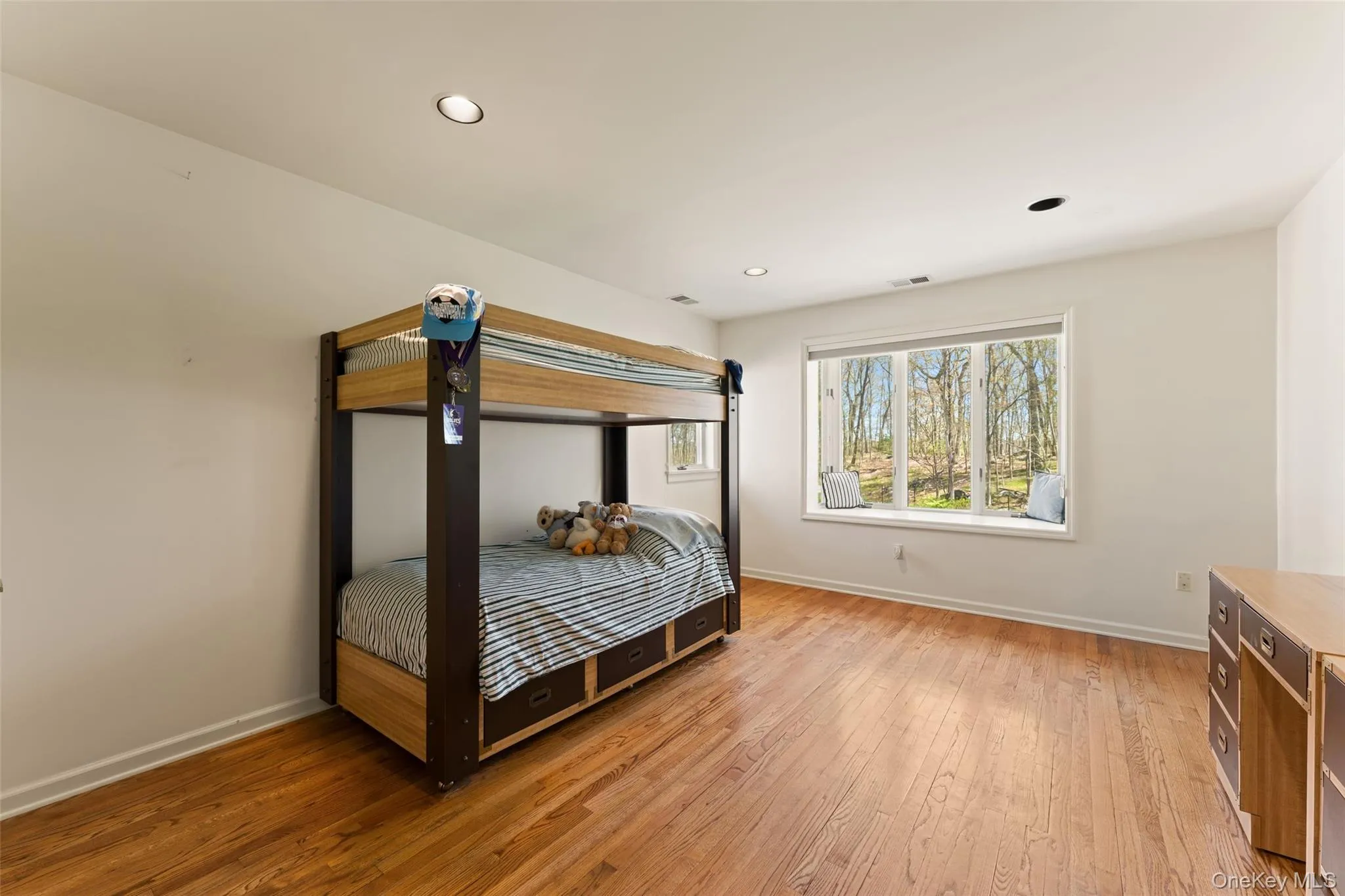 60 Old Aspetong Road, Bedford, NY, 4 Bedrooms Bedrooms, 9 Rooms Rooms,3 BathroomsBathrooms,Residential,For Rent,Old Aspetong,0,987381 60 Old Aspetong Road, Bedford, NY, 4 Bedrooms Bedrooms, 9 Rooms Rooms,3 BathroomsBathrooms,Residential,For Rent,Old Aspetong,0,987381
