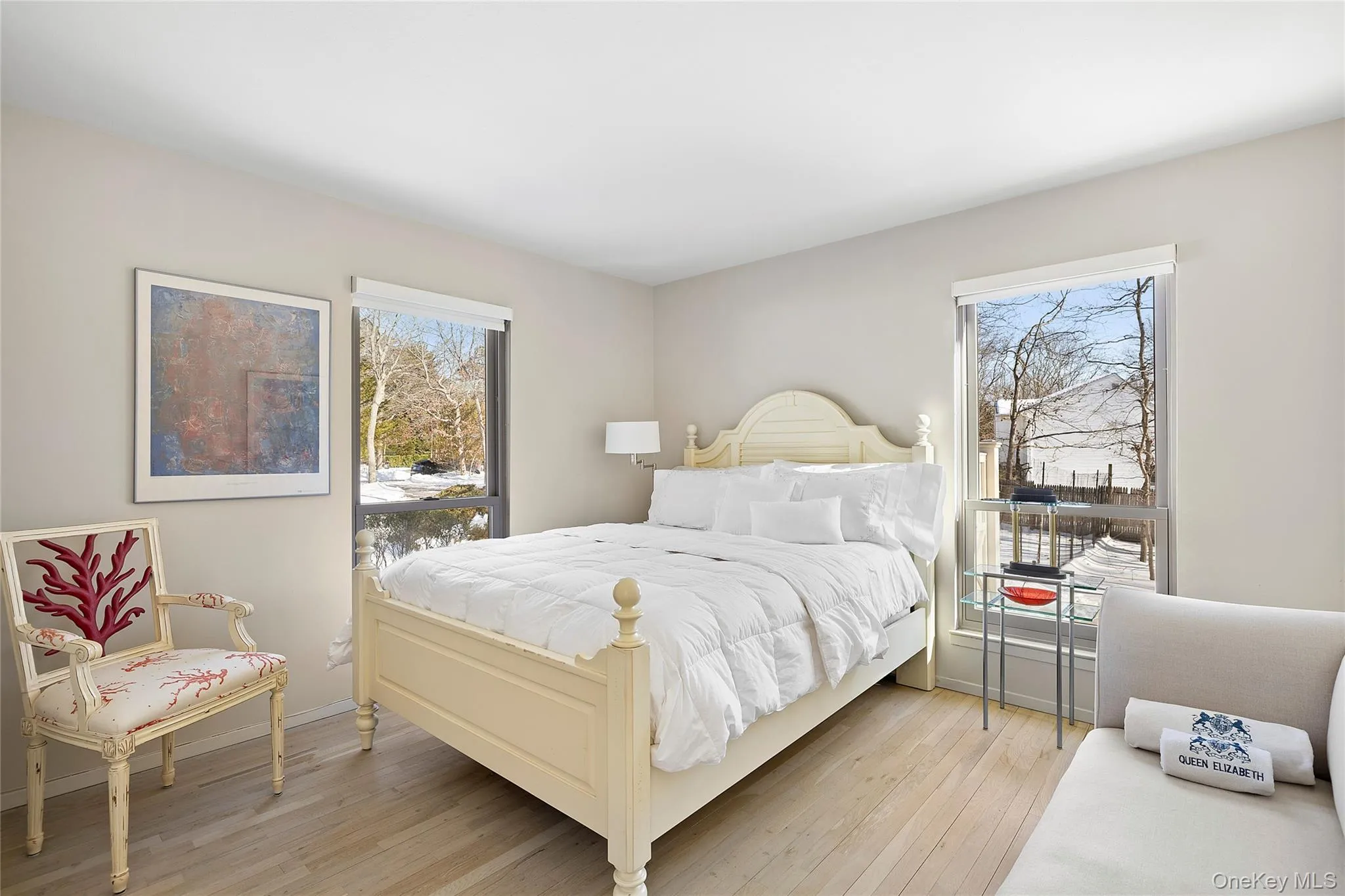 11 Sandown Court, East Hampton, NY, 3 Bedrooms Bedrooms, 6 Rooms Rooms,3 BathroomsBathrooms,Residential Lease,For Rent,Sandown Court,0,987389 11 Sandown Court, East Hampton, NY, 3 Bedrooms Bedrooms, 6 Rooms Rooms,3 BathroomsBathrooms,Residential Lease,For Rent,Sandown Court,0,987389