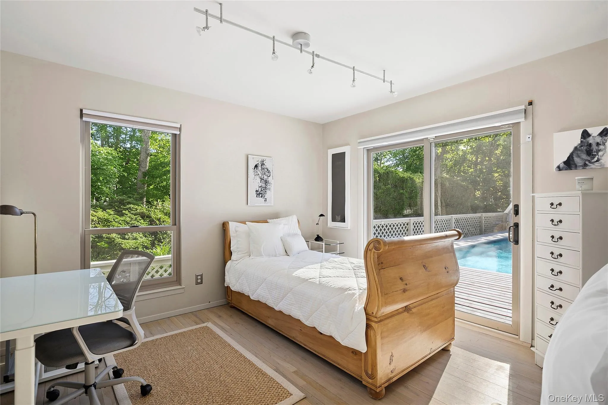 11 Sandown Court, East Hampton, NY, 3 Bedrooms Bedrooms, 6 Rooms Rooms,3 BathroomsBathrooms,Residential Lease,For Rent,Sandown Court,0,987389 11 Sandown Court, East Hampton, NY, 3 Bedrooms Bedrooms, 6 Rooms Rooms,3 BathroomsBathrooms,Residential Lease,For Rent,Sandown Court,0,987389