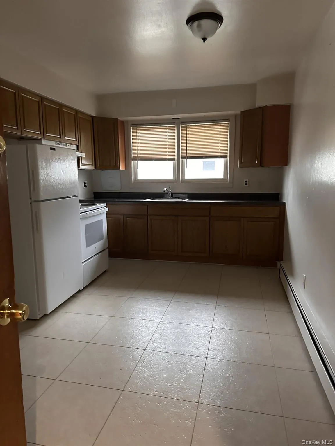45 Benedict Avenue, Hempstead, NY, 2 Bedrooms Bedrooms, 4 Rooms Rooms,1 BathroomBathrooms,Residential Lease,For Rent,Benedict,0,987397 45 Benedict Avenue, Hempstead, NY, 2 Bedrooms Bedrooms, 4 Rooms Rooms,1 BathroomBathrooms,Residential Lease,For Rent,Benedict,0,987397