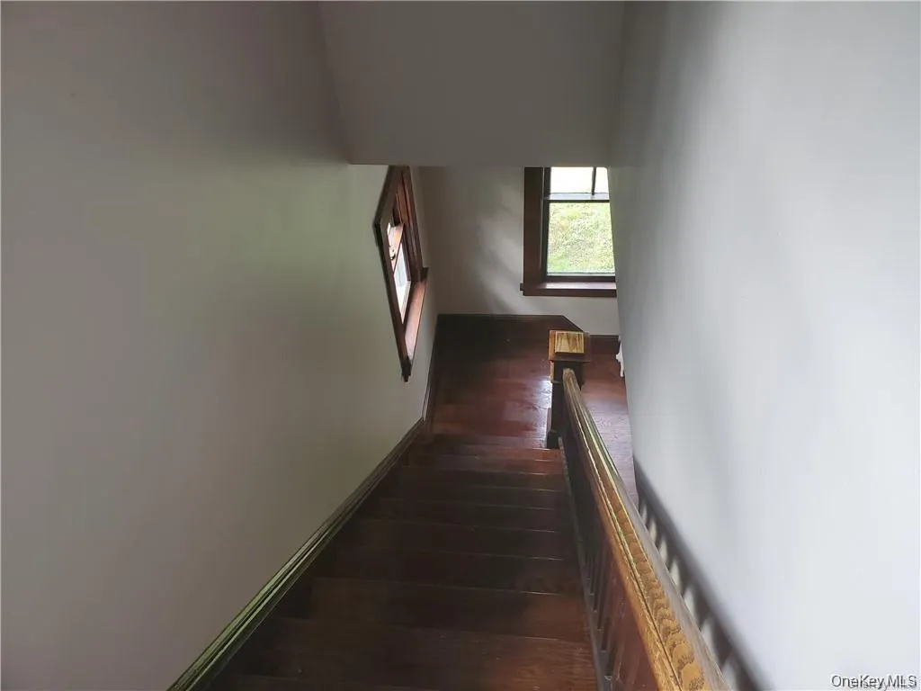 Stairs; wood Stairs; wood