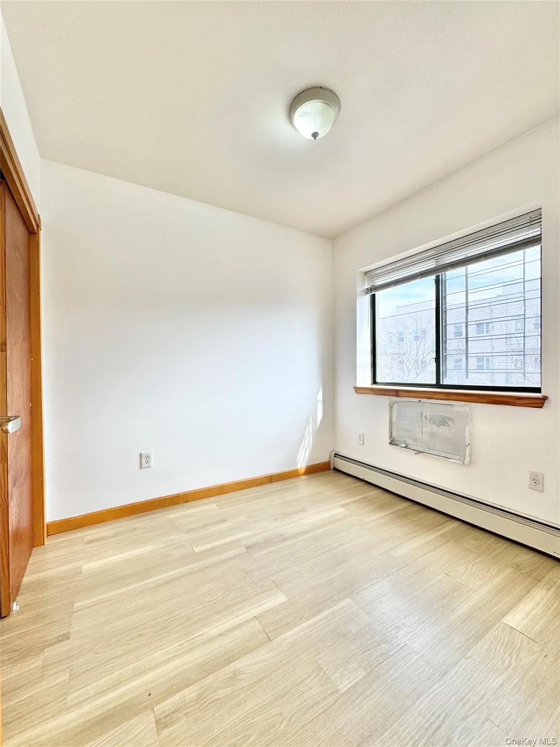 8505A 57th Avenue, New York, NY, 1 Bedroom Bedrooms, 4 Rooms Rooms,1 BathroomBathrooms,Residential Lease,For Rent,57th,0,987422 8505A 57th Avenue, New York, NY, 1 Bedroom Bedrooms, 4 Rooms Rooms,1 BathroomBathrooms,Residential Lease,For Rent,57th,0,987422