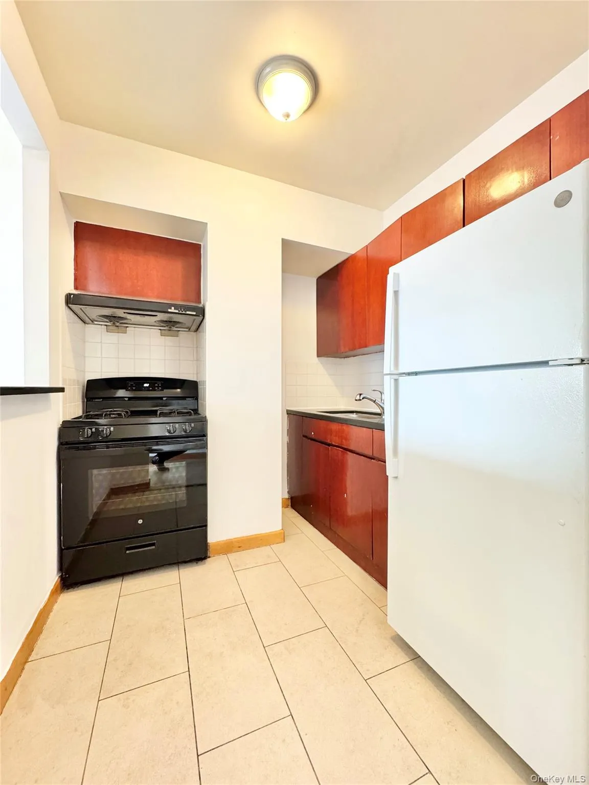 8505A 57th Avenue, New York, NY, 1 Bedroom Bedrooms, 4 Rooms Rooms,1 BathroomBathrooms,Residential Lease,For Rent,57th,0,987422 8505A 57th Avenue, New York, NY, 1 Bedroom Bedrooms, 4 Rooms Rooms,1 BathroomBathrooms,Residential Lease,For Rent,57th,0,987422