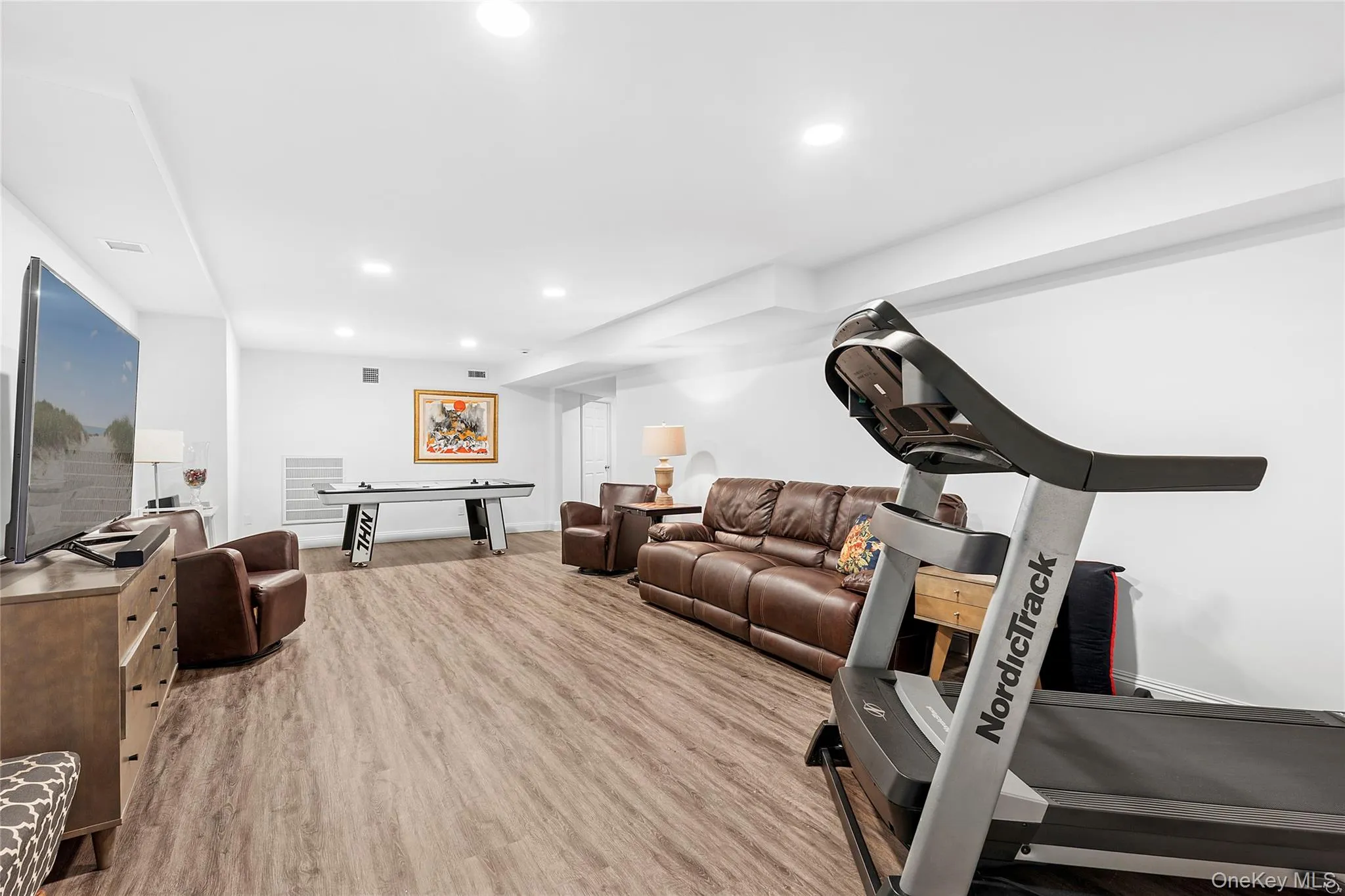 532 Blank Lane, Southampton, NY, 4 Bedrooms Bedrooms, 15 Rooms Rooms,4 BathroomsBathrooms,Residential,For Rent,Blank,0,987428 532 Blank Lane, Southampton, NY, 4 Bedrooms Bedrooms, 15 Rooms Rooms,4 BathroomsBathrooms,Residential,For Rent,Blank,0,987428