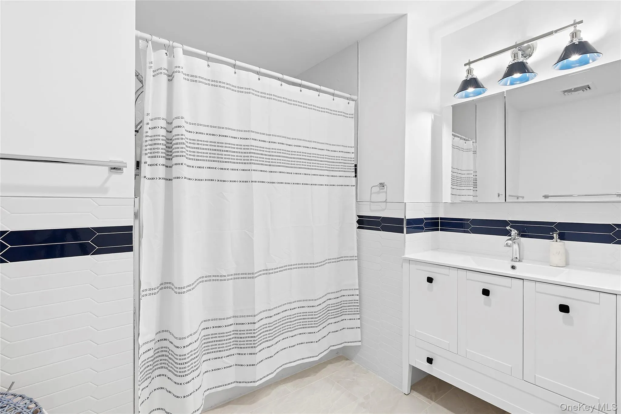 532 Blank Lane, Southampton, NY, 4 Bedrooms Bedrooms, 15 Rooms Rooms,4 BathroomsBathrooms,Residential,For Rent,Blank,0,987428 532 Blank Lane, Southampton, NY, 4 Bedrooms Bedrooms, 15 Rooms Rooms,4 BathroomsBathrooms,Residential,For Rent,Blank,0,987428