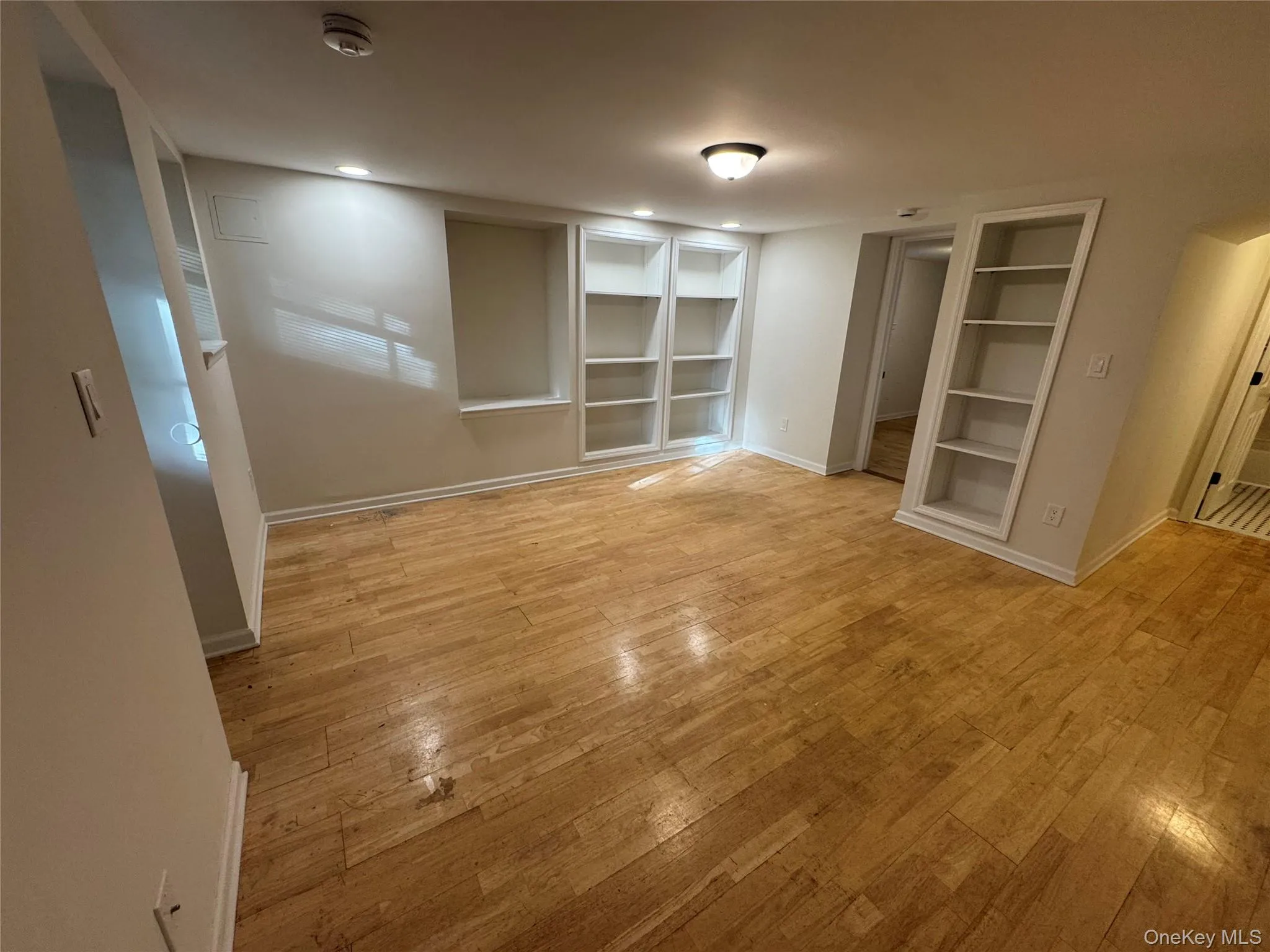 24 Vassar Street, Poughkeepsie, NY, 2 Bedrooms Bedrooms, 4 Rooms Rooms,1 BathroomBathrooms,Residential Lease,For Rent,Vassar,0,987433 24 Vassar Street, Poughkeepsie, NY, 2 Bedrooms Bedrooms, 4 Rooms Rooms,1 BathroomBathrooms,Residential Lease,For Rent,Vassar,0,987433