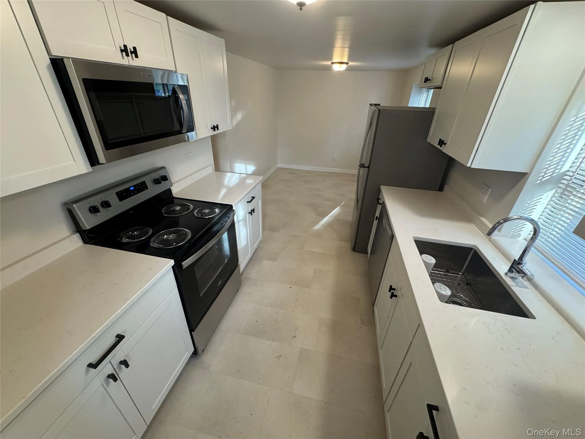 24 Vassar Street, Poughkeepsie, NY, 2 Bedrooms Bedrooms, 4 Rooms Rooms,1 BathroomBathrooms,Residential Lease,For Rent,Vassar,0,987433 24 Vassar Street, Poughkeepsie, NY, 2 Bedrooms Bedrooms, 4 Rooms Rooms,1 BathroomBathrooms,Residential Lease,For Rent,Vassar,0,987433