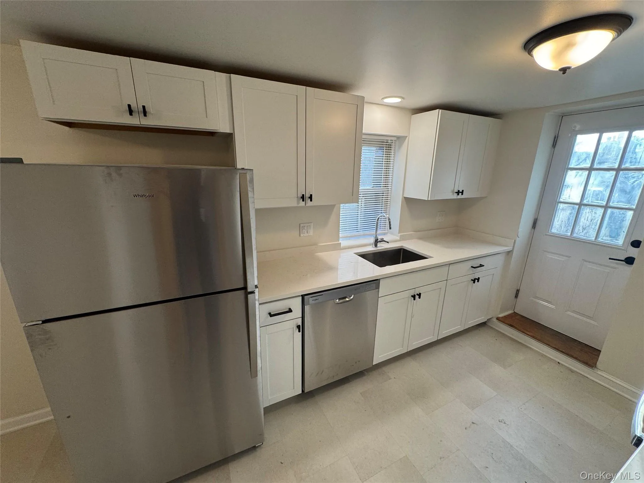 24 Vassar Street, Poughkeepsie, NY, 2 Bedrooms Bedrooms, 4 Rooms Rooms,1 BathroomBathrooms,Residential Lease,For Rent,Vassar,0,987433 24 Vassar Street, Poughkeepsie, NY, 2 Bedrooms Bedrooms, 4 Rooms Rooms,1 BathroomBathrooms,Residential Lease,For Rent,Vassar,0,987433