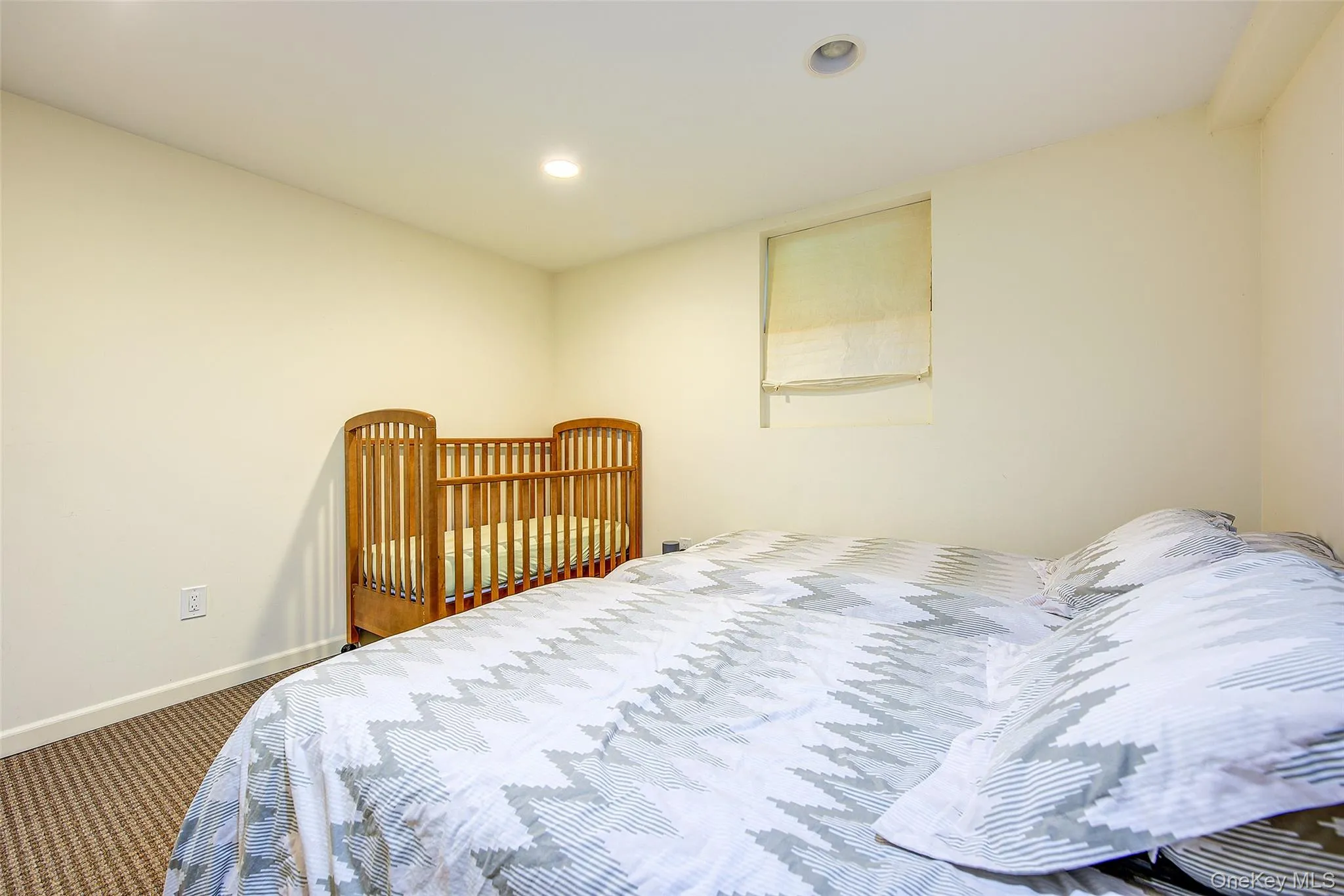 69-29 166th Street, New York, NY, 5 Bedrooms Bedrooms, 8 Rooms Rooms,4 BathroomsBathrooms,Residential,For Rent,166th,0,987434 69-29 166th Street, New York, NY, 5 Bedrooms Bedrooms, 8 Rooms Rooms,4 BathroomsBathrooms,Residential,For Rent,166th,0,987434