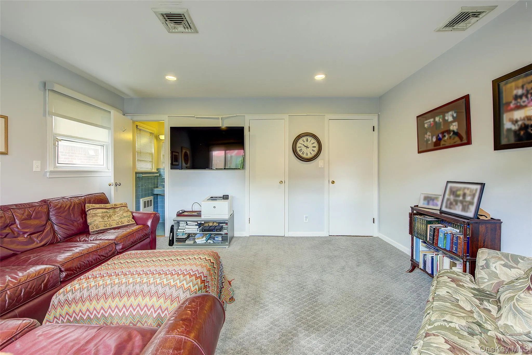 69-29 166th Street, New York, NY, 5 Bedrooms Bedrooms, 8 Rooms Rooms,4 BathroomsBathrooms,Residential,For Rent,166th,0,987434 69-29 166th Street, New York, NY, 5 Bedrooms Bedrooms, 8 Rooms Rooms,4 BathroomsBathrooms,Residential,For Rent,166th,0,987434