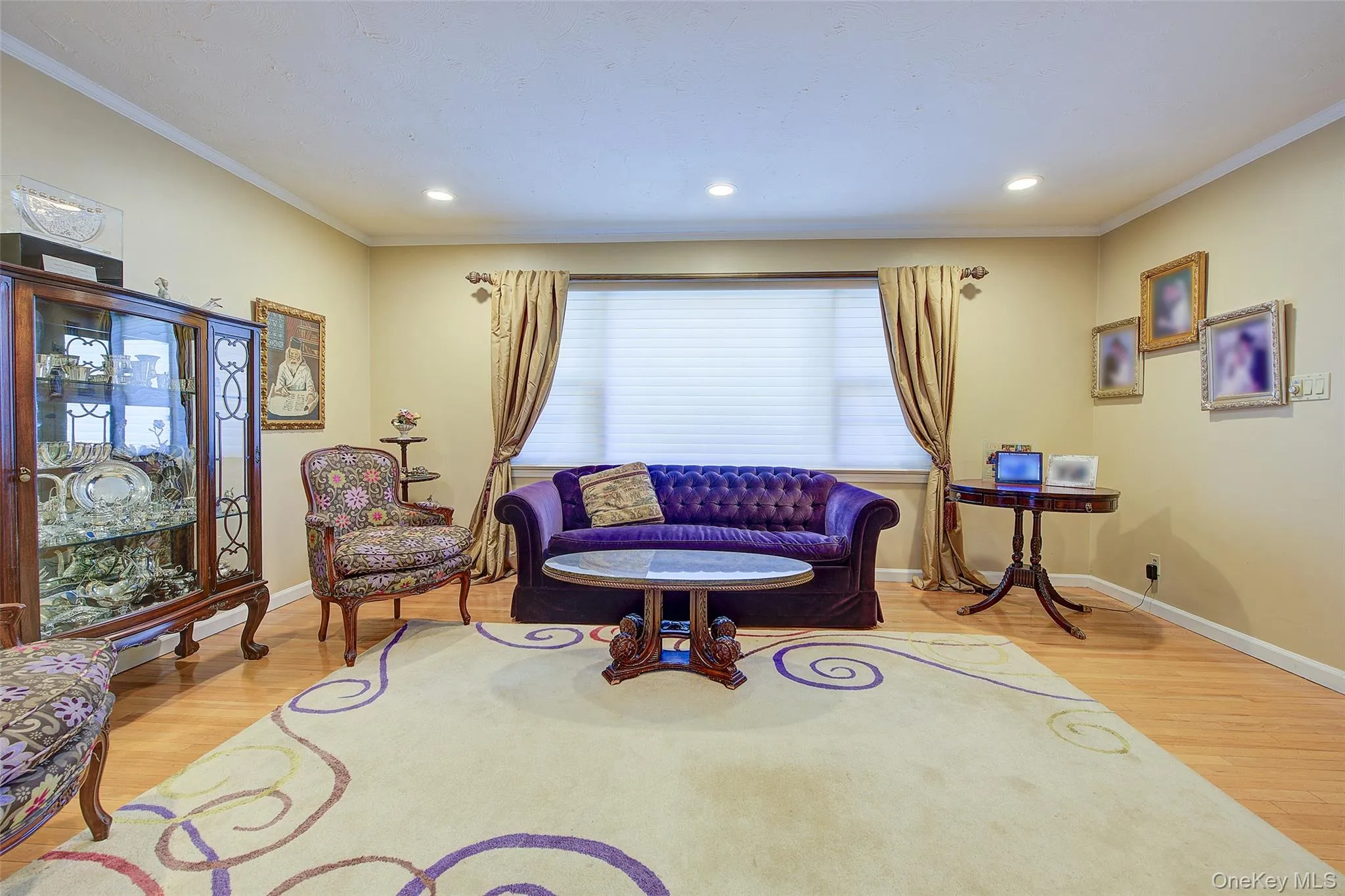 69-29 166th Street, New York, NY, 5 Bedrooms Bedrooms, 8 Rooms Rooms,4 BathroomsBathrooms,Residential,For Rent,166th,0,987434 69-29 166th Street, New York, NY, 5 Bedrooms Bedrooms, 8 Rooms Rooms,4 BathroomsBathrooms,Residential,For Rent,166th,0,987434