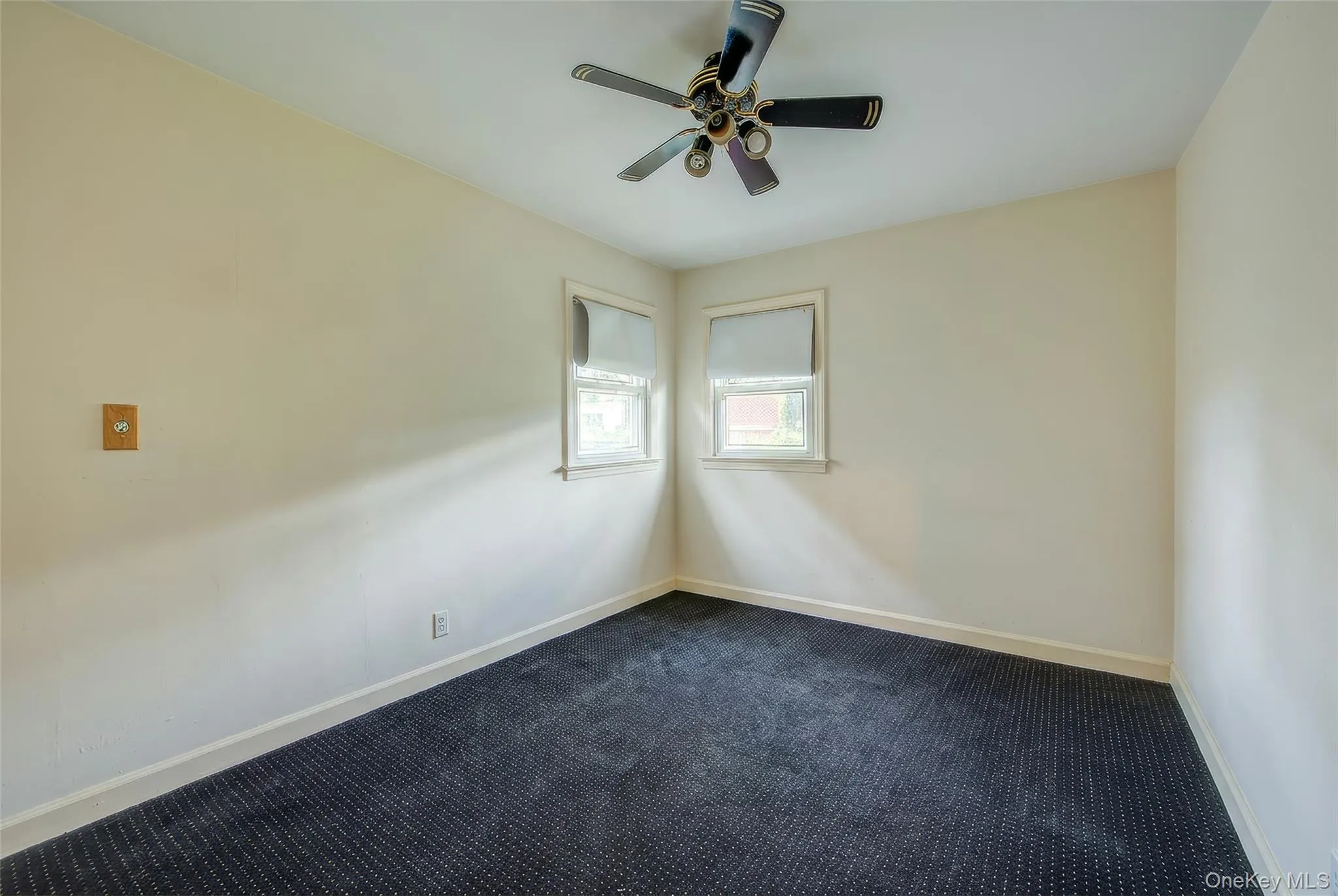 69-29 166th Street, New York, NY, 5 Bedrooms Bedrooms, 8 Rooms Rooms,4 BathroomsBathrooms,Residential,For Rent,166th,0,987434 69-29 166th Street, New York, NY, 5 Bedrooms Bedrooms, 8 Rooms Rooms,4 BathroomsBathrooms,Residential,For Rent,166th,0,987434