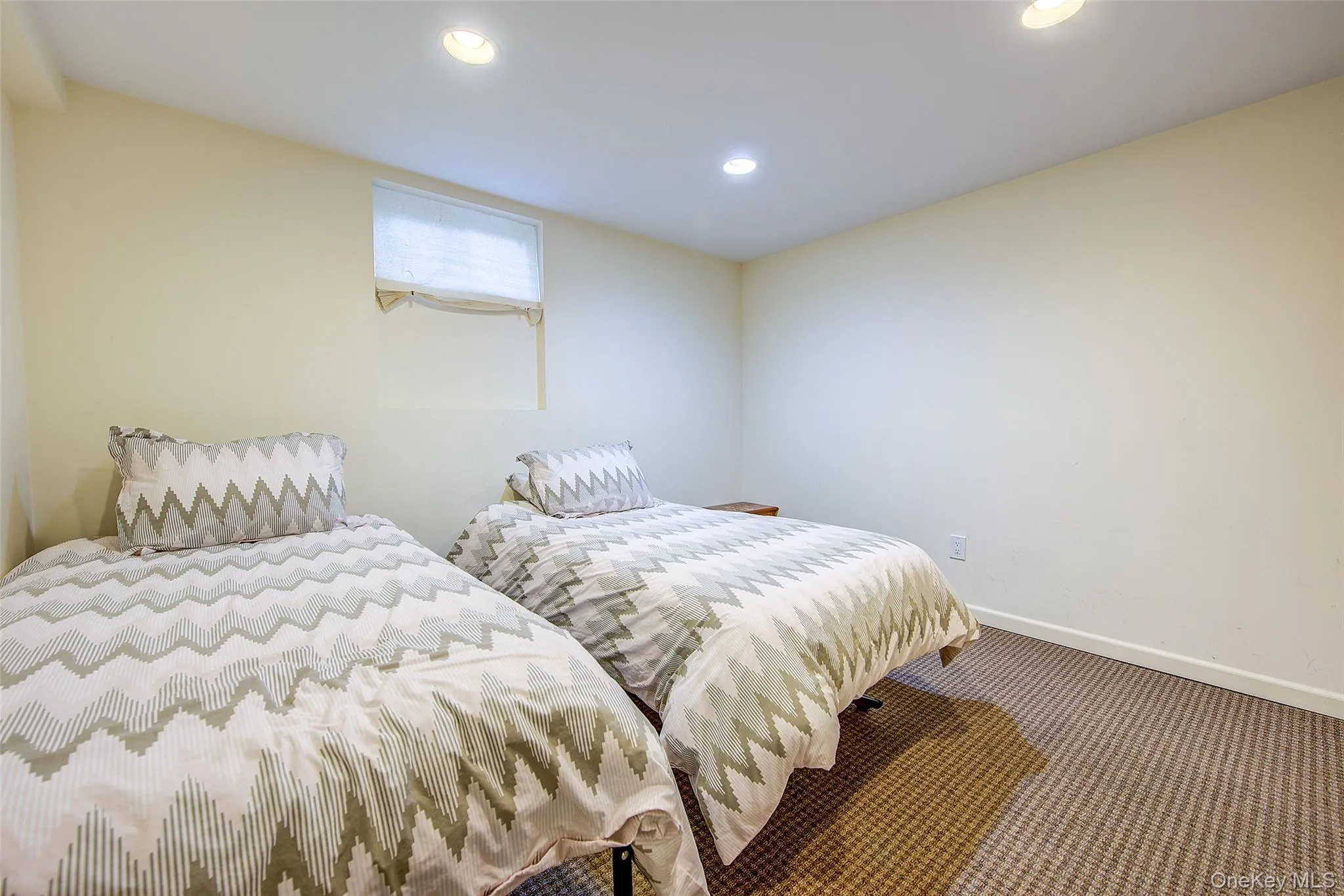 69-29 166th Street, New York, NY, 5 Bedrooms Bedrooms, 8 Rooms Rooms,4 BathroomsBathrooms,Residential,For Rent,166th,0,987434 69-29 166th Street, New York, NY, 5 Bedrooms Bedrooms, 8 Rooms Rooms,4 BathroomsBathrooms,Residential,For Rent,166th,0,987434