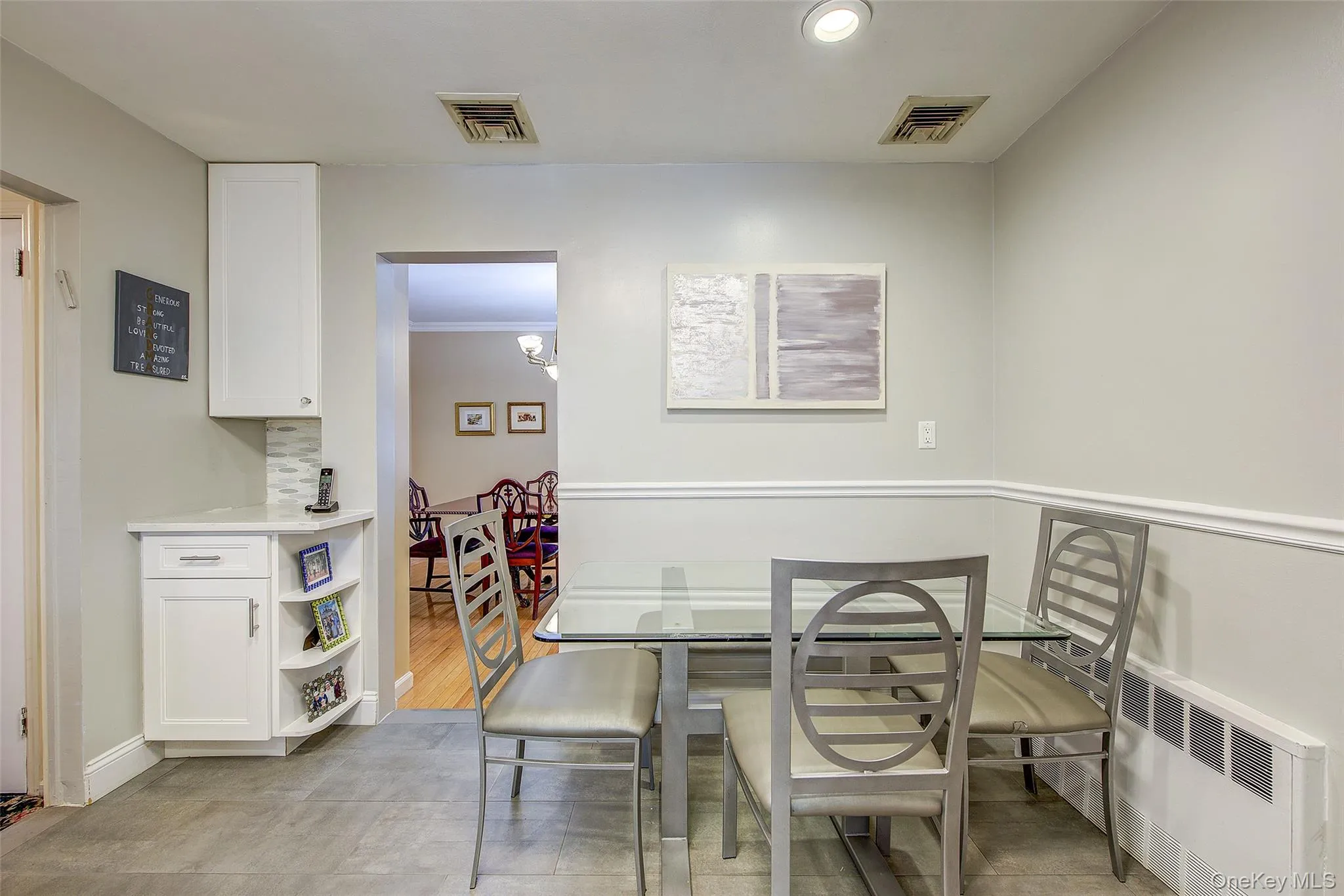 69-29 166th Street, New York, NY, 5 Bedrooms Bedrooms, 8 Rooms Rooms,4 BathroomsBathrooms,Residential,For Rent,166th,0,987434 69-29 166th Street, New York, NY, 5 Bedrooms Bedrooms, 8 Rooms Rooms,4 BathroomsBathrooms,Residential,For Rent,166th,0,987434