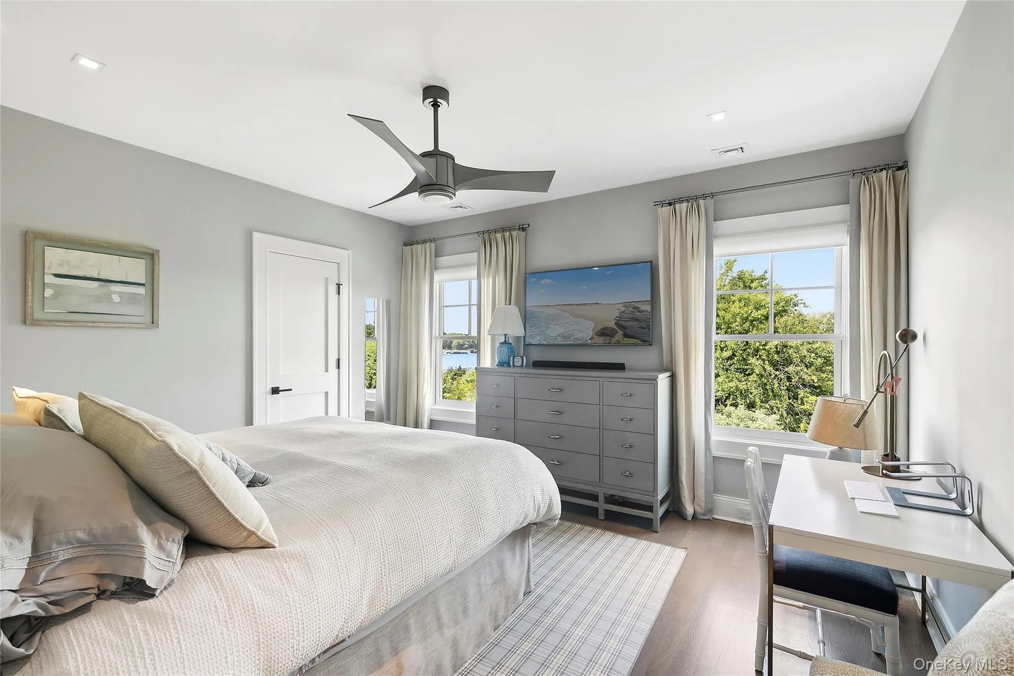 61 A South Bay Avenue, Southampton, NY, 6 Bedrooms Bedrooms, 10 Rooms Rooms,5 BathroomsBathrooms,Residential Lease,For Rent,South Bay,0,987437 61 A South Bay Avenue, Southampton, NY, 6 Bedrooms Bedrooms, 10 Rooms Rooms,5 BathroomsBathrooms,Residential Lease,For Rent,South Bay,0,987437