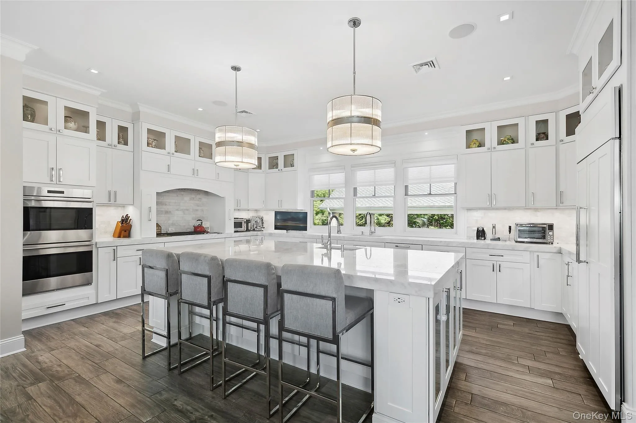 61 A South Bay Avenue, Southampton, NY, 6 Bedrooms Bedrooms, 10 Rooms Rooms,5 BathroomsBathrooms,Residential Lease,For Rent,South Bay,0,987437 61 A South Bay Avenue, Southampton, NY, 6 Bedrooms Bedrooms, 10 Rooms Rooms,5 BathroomsBathrooms,Residential Lease,For Rent,South Bay,0,987437