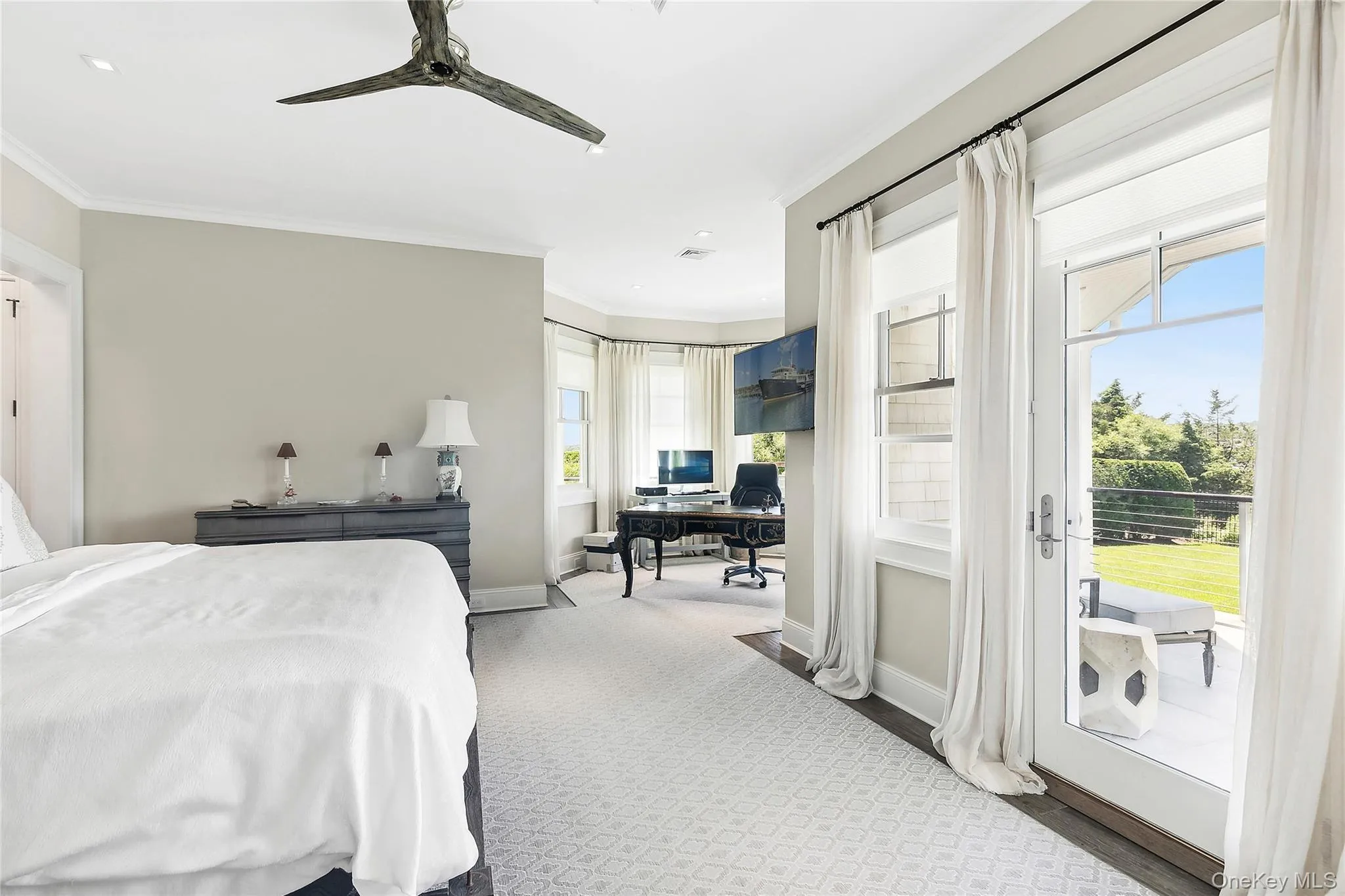 61 A South Bay Avenue, Southampton, NY, 6 Bedrooms Bedrooms, 10 Rooms Rooms,5 BathroomsBathrooms,Residential Lease,For Rent,South Bay,0,987437 61 A South Bay Avenue, Southampton, NY, 6 Bedrooms Bedrooms, 10 Rooms Rooms,5 BathroomsBathrooms,Residential Lease,For Rent,South Bay,0,987437