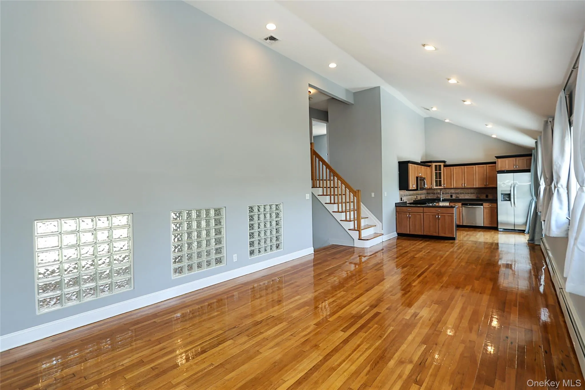 874 Seamans Neck Road, Hempstead, NY, 3 Bedrooms Bedrooms, 7 Rooms Rooms,1 BathroomBathrooms,Residential Lease,For Rent,Road,0,987455 874 Seamans Neck Road, Hempstead, NY, 3 Bedrooms Bedrooms, 7 Rooms Rooms,1 BathroomBathrooms,Residential Lease,For Rent,Road,0,987455