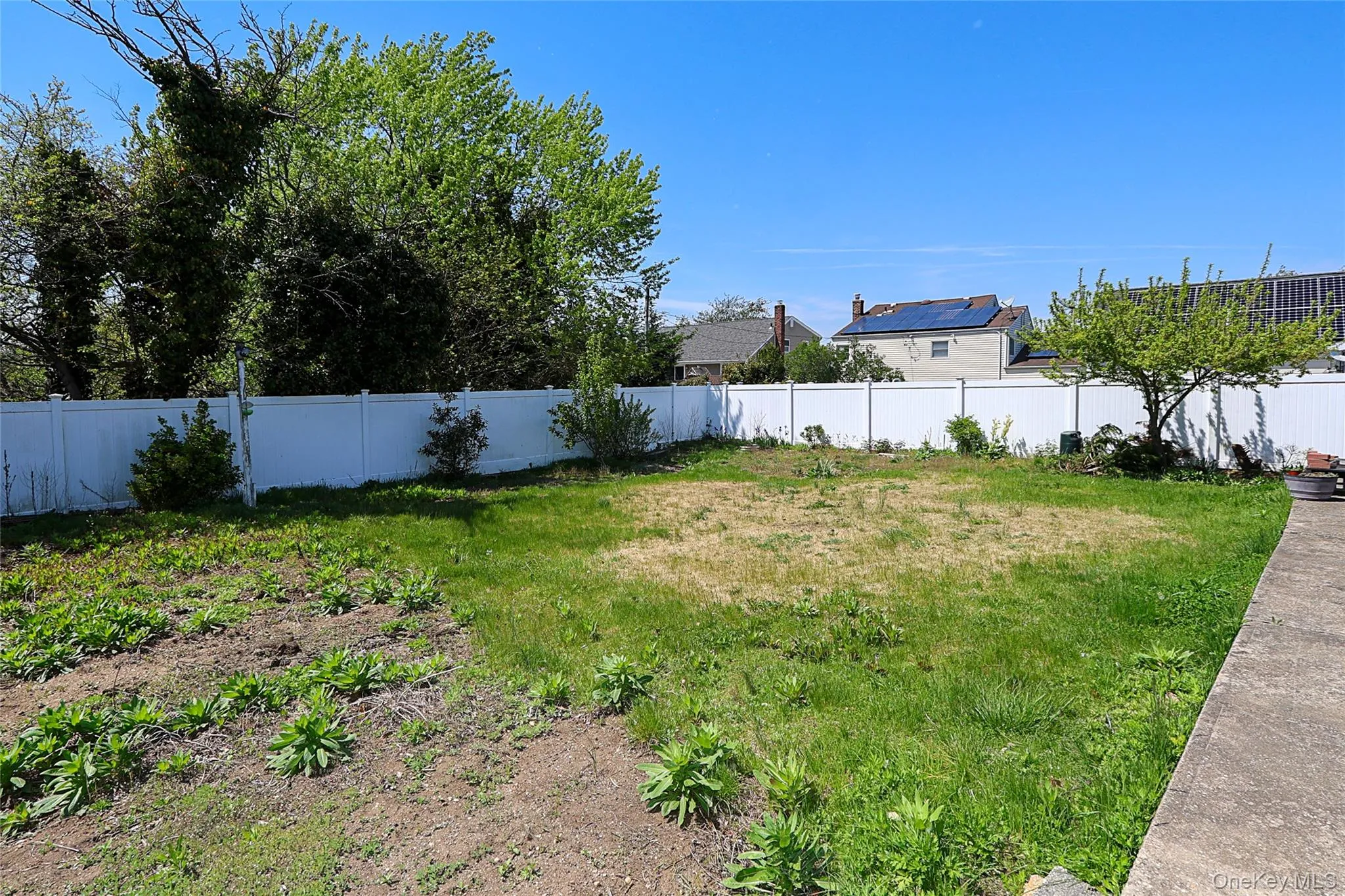 874 Seamans Neck Road, Hempstead, NY, 3 Bedrooms Bedrooms, 7 Rooms Rooms,1 BathroomBathrooms,Residential Lease,For Rent,Road,0,987455 874 Seamans Neck Road, Hempstead, NY, 3 Bedrooms Bedrooms, 7 Rooms Rooms,1 BathroomBathrooms,Residential Lease,For Rent,Road,0,987455