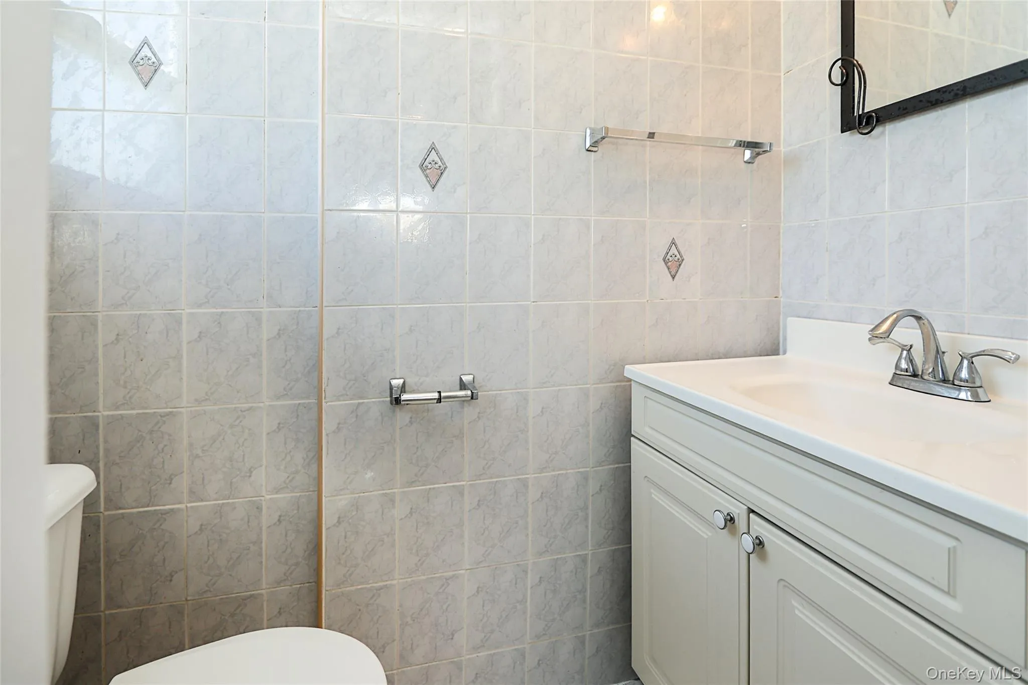 874 Seamans Neck Road, Hempstead, NY, 3 Bedrooms Bedrooms, 7 Rooms Rooms,1 BathroomBathrooms,Residential Lease,For Rent,Road,0,987455 874 Seamans Neck Road, Hempstead, NY, 3 Bedrooms Bedrooms, 7 Rooms Rooms,1 BathroomBathrooms,Residential Lease,For Rent,Road,0,987455