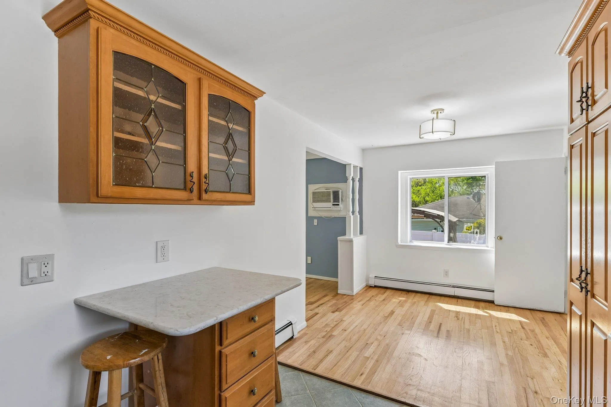 Dining Room open to Kitchen Area Dining Room open to Kitchen Area