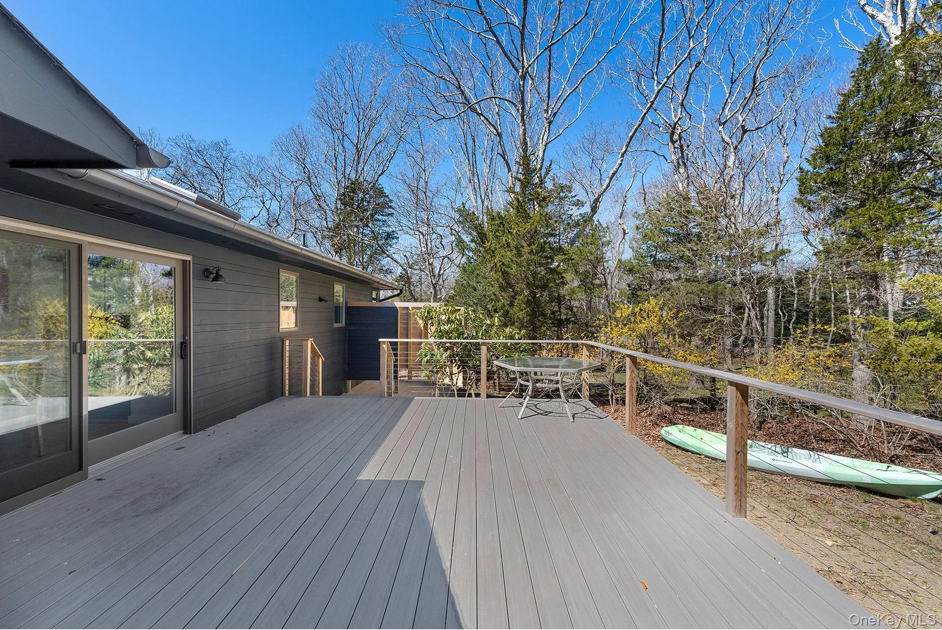 123 Windward, East Hampton, NY, 3 Bedrooms Bedrooms, 8 Rooms Rooms,2 BathroomsBathrooms,Residential Lease,For Rent,Windward,0,987459 123 Windward, East Hampton, NY, 3 Bedrooms Bedrooms, 8 Rooms Rooms,2 BathroomsBathrooms,Residential Lease,For Rent,Windward,0,987459