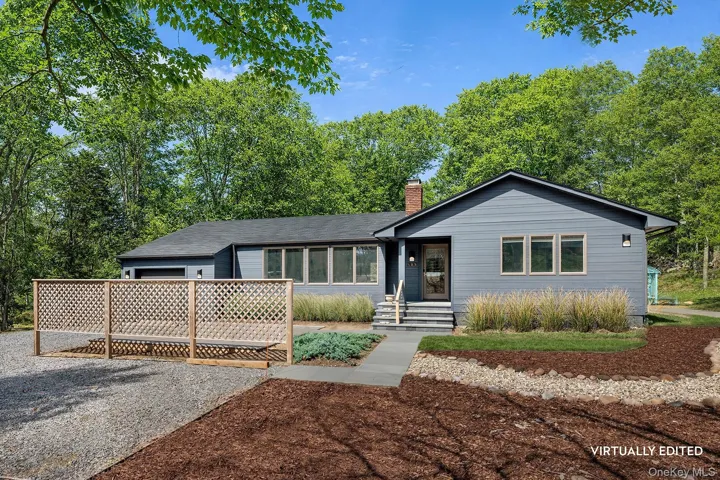 123 Windward, East Hampton, New York 11937