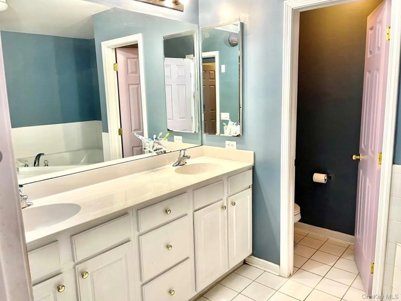 28 Ford Court, Monroe, NY, 3 Bedrooms Bedrooms, 8 Rooms Rooms,2 BathroomsBathrooms,Residential Lease,For Rent,Ford,0,987466 28 Ford Court, Monroe, NY, 3 Bedrooms Bedrooms, 8 Rooms Rooms,2 BathroomsBathrooms,Residential Lease,For Rent,Ford,0,987466