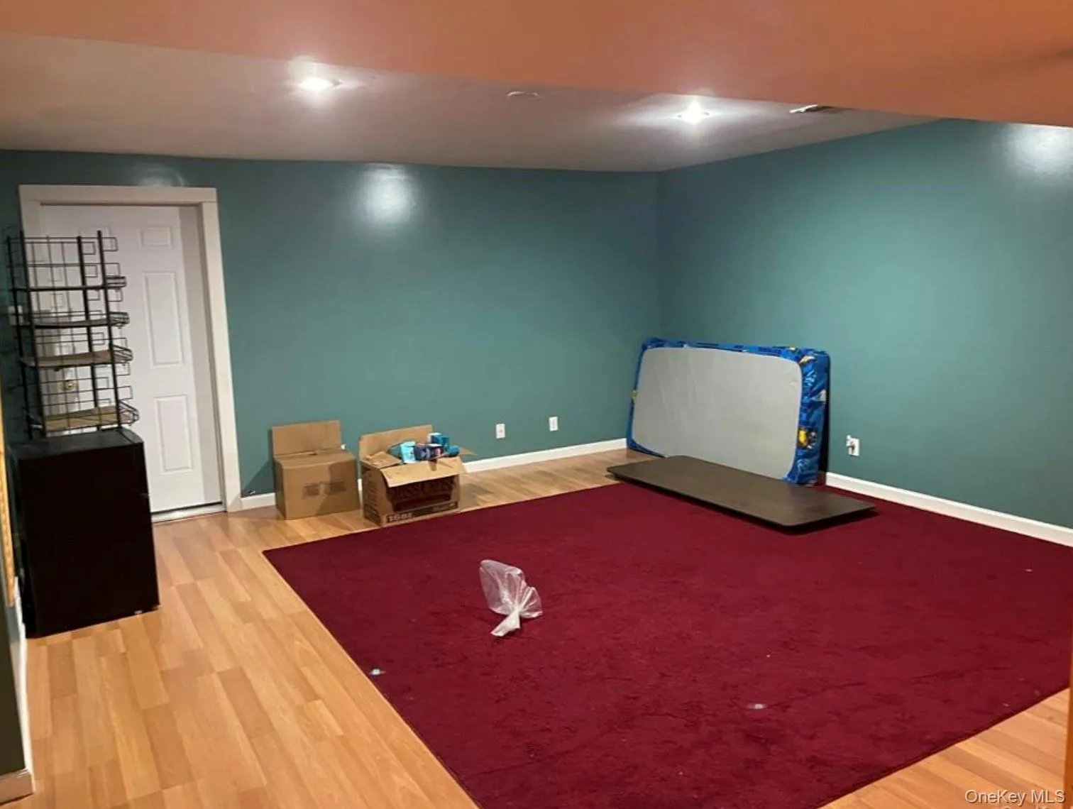 28 Ford Court, Monroe, NY, 3 Bedrooms Bedrooms, 8 Rooms Rooms,2 BathroomsBathrooms,Residential Lease,For Rent,Ford,0,987466 28 Ford Court, Monroe, NY, 3 Bedrooms Bedrooms, 8 Rooms Rooms,2 BathroomsBathrooms,Residential Lease,For Rent,Ford,0,987466