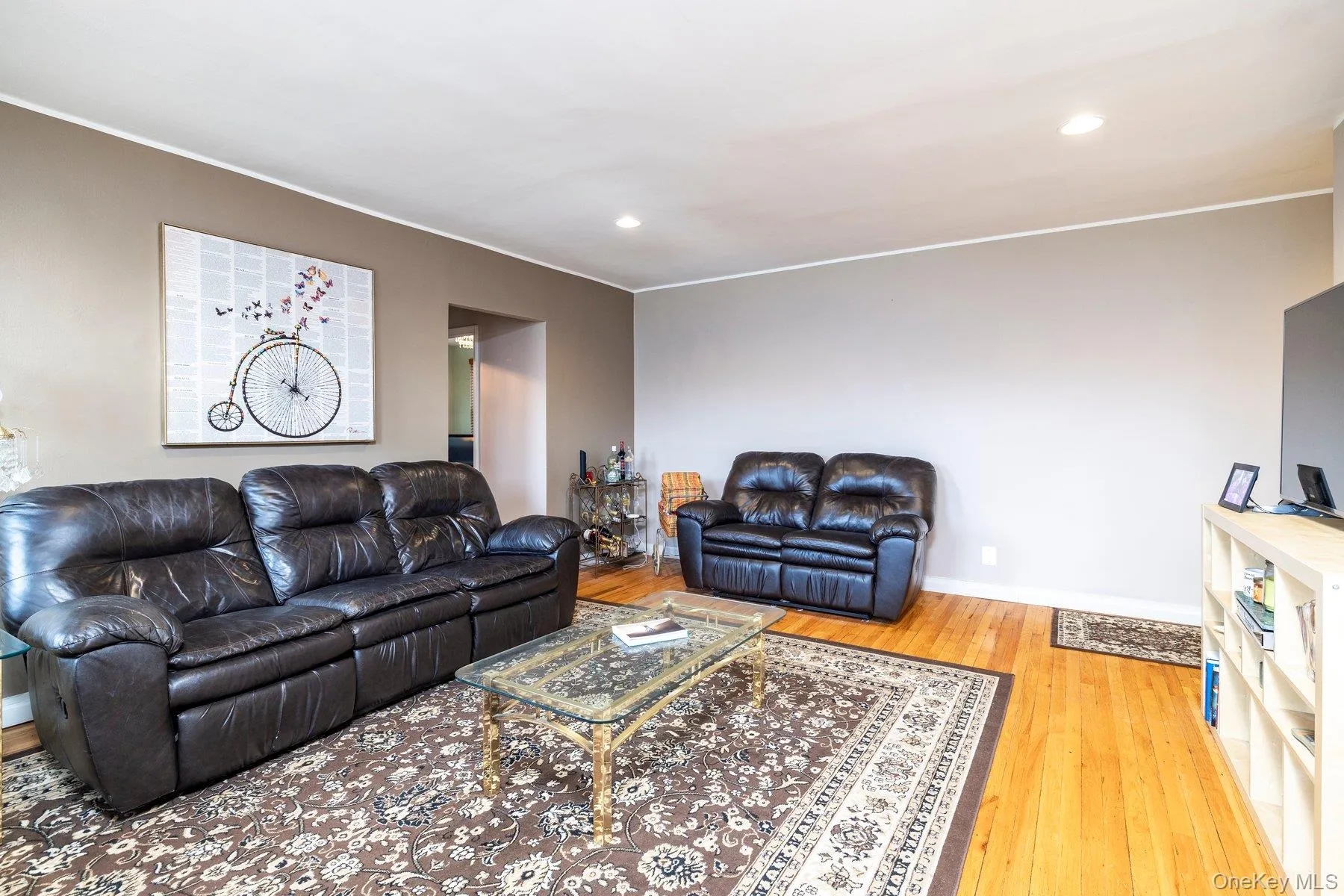 1 Jefferson Avenue, Hempstead, NY, 2 Bedrooms Bedrooms, 5 Rooms Rooms,1 BathroomBathrooms,Residential Sale,For Rent,Jefferson,0,987473 1 Jefferson Avenue, Hempstead, NY, 2 Bedrooms Bedrooms, 5 Rooms Rooms,1 BathroomBathrooms,Residential Sale,For Rent,Jefferson,0,987473