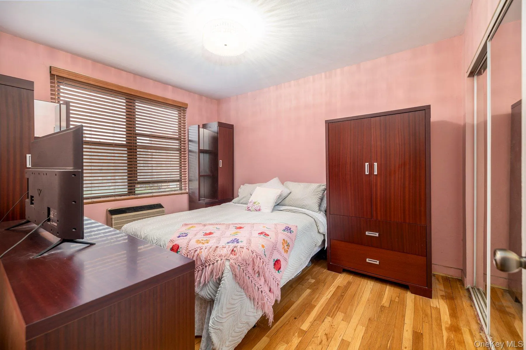 1 Jefferson Avenue, Hempstead, NY, 2 Bedrooms Bedrooms, 5 Rooms Rooms,1 BathroomBathrooms,Residential Sale,For Rent,Jefferson,0,987473 1 Jefferson Avenue, Hempstead, NY, 2 Bedrooms Bedrooms, 5 Rooms Rooms,1 BathroomBathrooms,Residential Sale,For Rent,Jefferson,0,987473