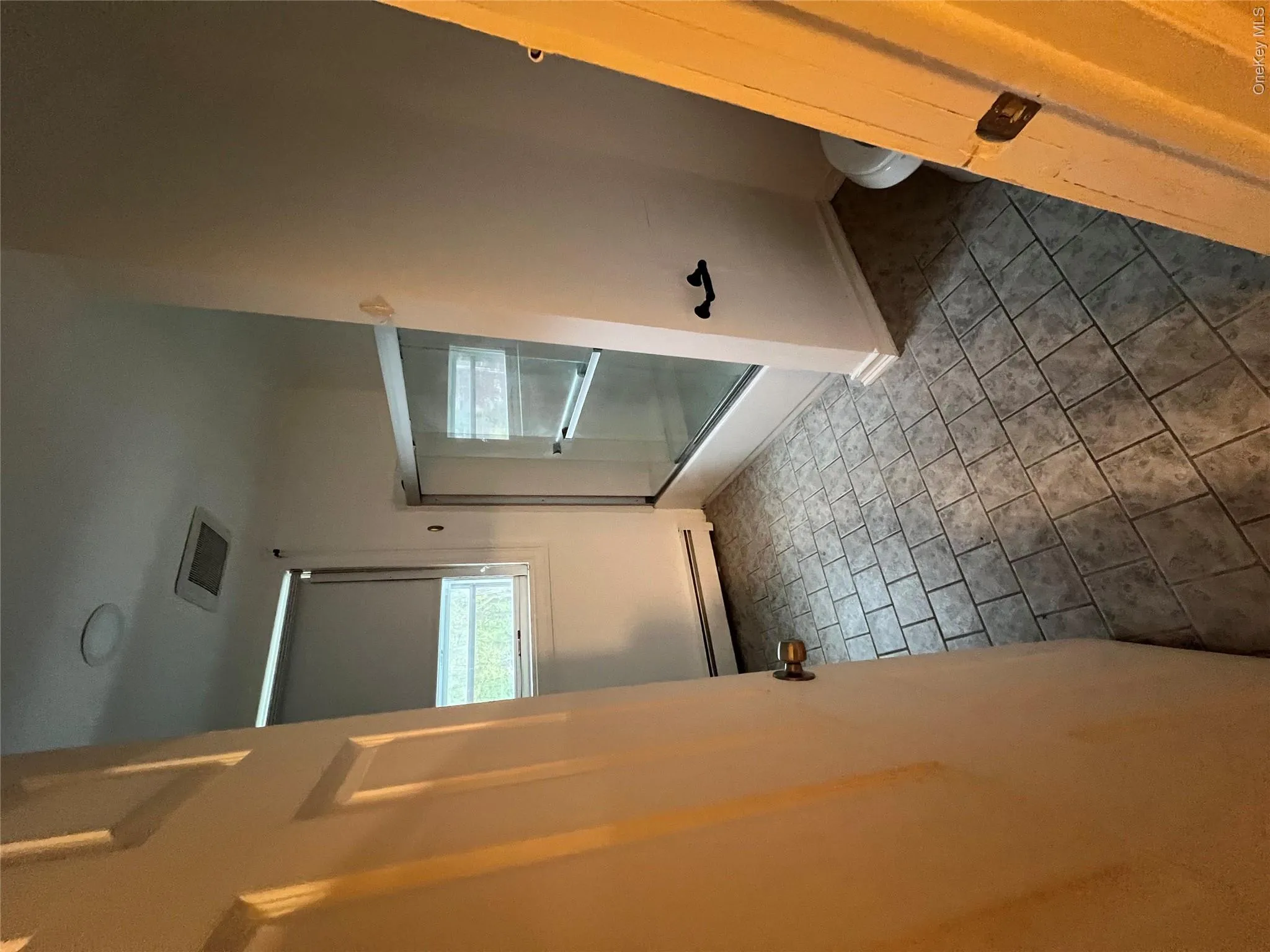 90 Washington Street, Middletown, NY, 2 Bedrooms Bedrooms, 5 Rooms Rooms,1 BathroomBathrooms,Residential Lease,For Rent,Washington,0,987477 90 Washington Street, Middletown, NY, 2 Bedrooms Bedrooms, 5 Rooms Rooms,1 BathroomBathrooms,Residential Lease,For Rent,Washington,0,987477