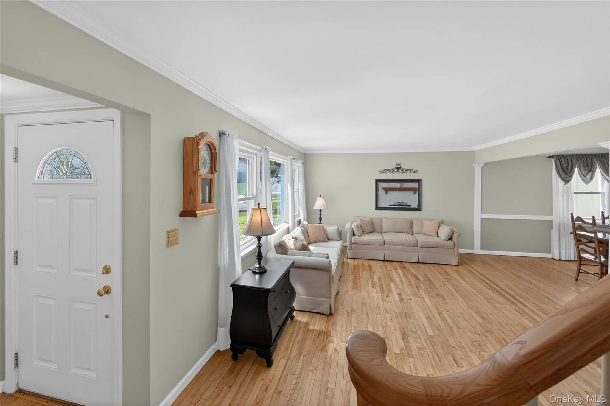 16 Roy Place, Eastchester, NY, 3 Bedrooms Bedrooms, 7 Rooms Rooms,1 BathroomBathrooms,Residential,For Rent,Roy,0,987493 16 Roy Place, Eastchester, NY, 3 Bedrooms Bedrooms, 7 Rooms Rooms,1 BathroomBathrooms,Residential,For Rent,Roy,0,987493