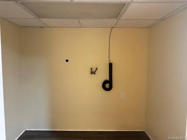 Laundry hook up Laundry hook up