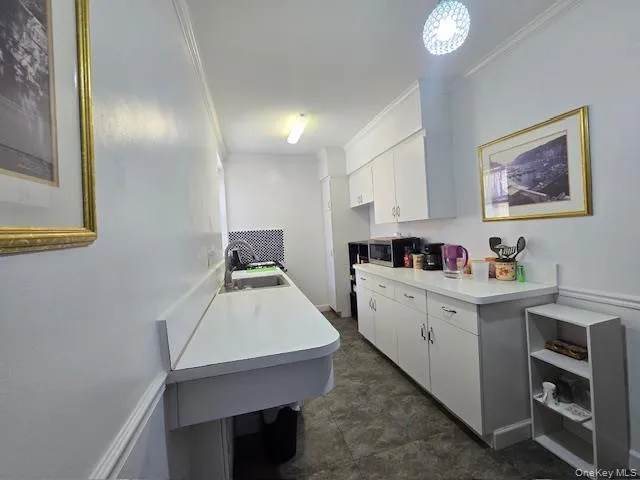 46 Grace Avenue, North Hempstead, NY, 1 Bedroom Bedrooms, 3 Rooms Rooms,1 BathroomBathrooms,Residential,For Rent,Grace,0,987514 46 Grace Avenue, North Hempstead, NY, 1 Bedroom Bedrooms, 3 Rooms Rooms,1 BathroomBathrooms,Residential,For Rent,Grace,0,987514