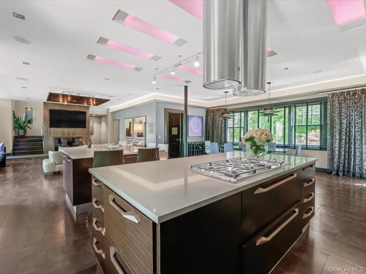16 THE LOCH, North Hempstead, NY, 5 Bedrooms Bedrooms, 9 Rooms Rooms,4 BathroomsBathrooms,Residential,For Rent,THE LOCH,0,987517 16 THE LOCH, North Hempstead, NY, 5 Bedrooms Bedrooms, 9 Rooms Rooms,4 BathroomsBathrooms,Residential,For Rent,THE LOCH,0,987517