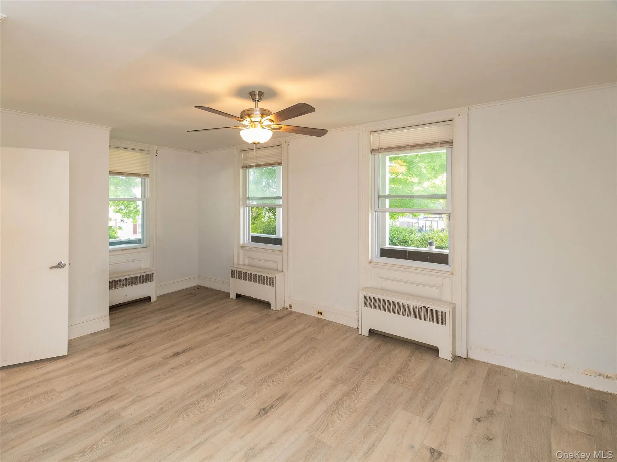 164 Greenwich Avenue, Goshen, NY, 4 Bedrooms Bedrooms, 10 Rooms Rooms,2 BathroomsBathrooms,Residential,For Rent,Greenwich,0,987528 164 Greenwich Avenue, Goshen, NY, 4 Bedrooms Bedrooms, 10 Rooms Rooms,2 BathroomsBathrooms,Residential,For Rent,Greenwich,0,987528