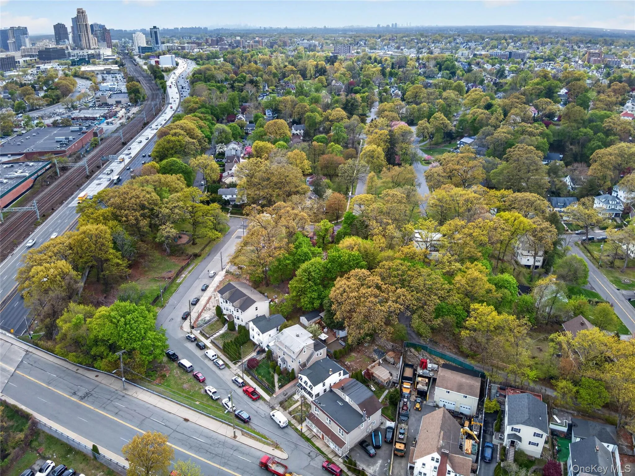 81 Potter Avenue, New Rochelle, NY, 4 Bedrooms Bedrooms, 9 Rooms Rooms,2 BathroomsBathrooms,Residential,For Rent,Potter,0,987559 81 Potter Avenue, New Rochelle, NY, 4 Bedrooms Bedrooms, 9 Rooms Rooms,2 BathroomsBathrooms,Residential,For Rent,Potter,0,987559