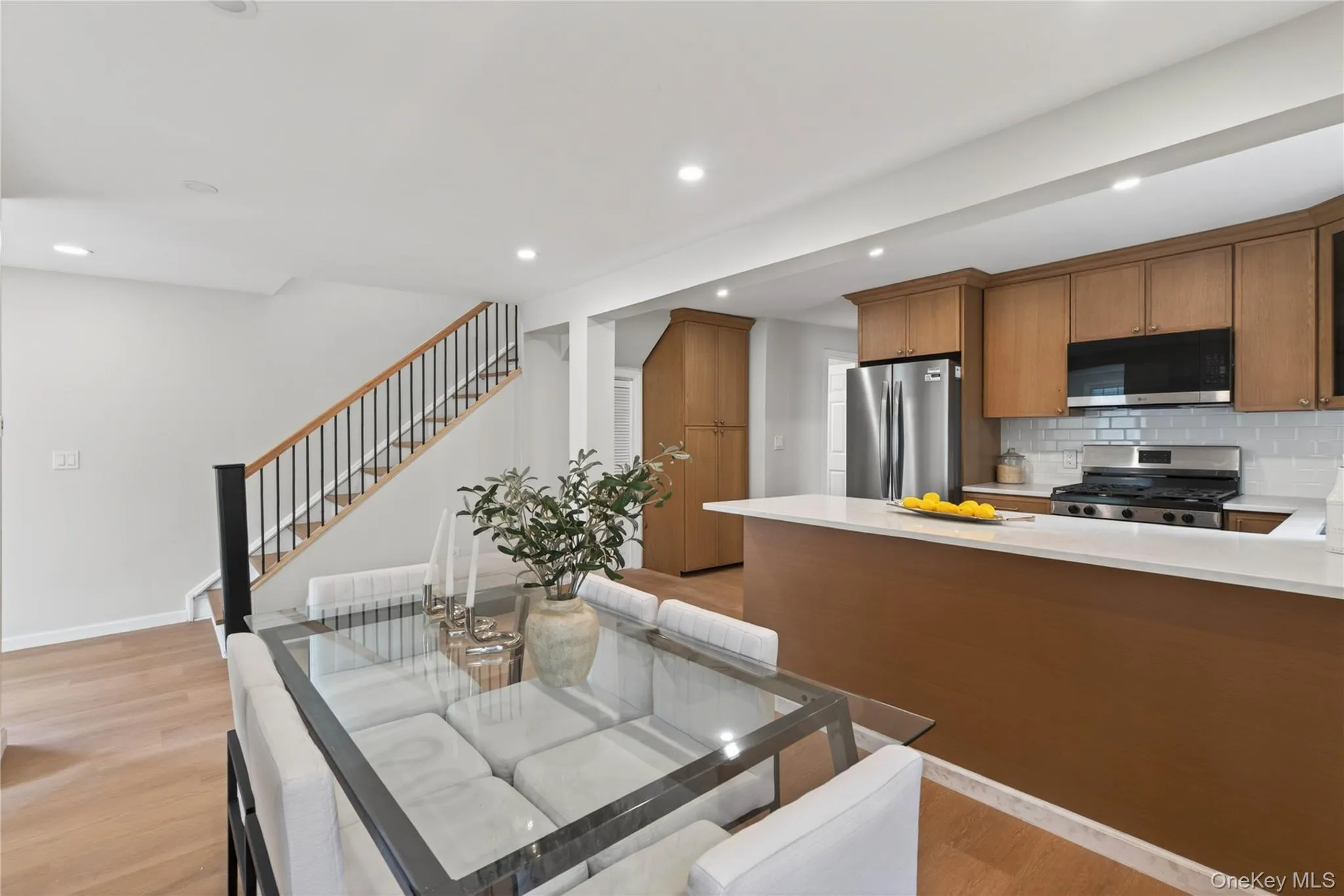81 Potter Avenue, New Rochelle, NY, 4 Bedrooms Bedrooms, 9 Rooms Rooms,2 BathroomsBathrooms,Residential,For Rent,Potter,0,987559 81 Potter Avenue, New Rochelle, NY, 4 Bedrooms Bedrooms, 9 Rooms Rooms,2 BathroomsBathrooms,Residential,For Rent,Potter,0,987559