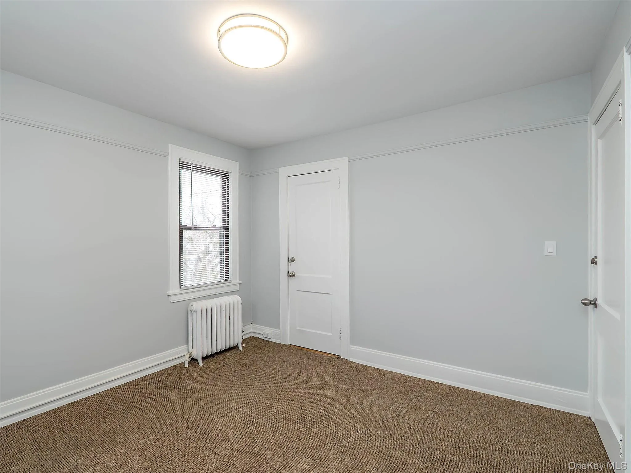 OFFICE #3:$524.00 per mo.131.10 sq.ft11'9.5" x 11'1/25" OFFICE #3:$524.00 per mo.131.10 sq.ft11'9.5" x 11'1/25"