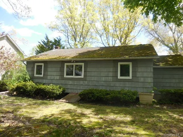 194 Phyllis Drive, Brookhaven, NY, 3 Bedrooms Bedrooms, 5 Rooms Rooms,1 BathroomBathrooms,Residential,For Rent,Phyllis,0,987572 194 Phyllis Drive, Brookhaven, NY, 3 Bedrooms Bedrooms, 5 Rooms Rooms,1 BathroomBathrooms,Residential,For Rent,Phyllis,0,987572
