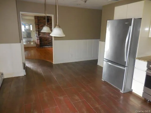 194 Phyllis Drive, Brookhaven, NY, 3 Bedrooms Bedrooms, 5 Rooms Rooms,1 BathroomBathrooms,Residential,For Rent,Phyllis,0,987572 194 Phyllis Drive, Brookhaven, NY, 3 Bedrooms Bedrooms, 5 Rooms Rooms,1 BathroomBathrooms,Residential,For Rent,Phyllis,0,987572