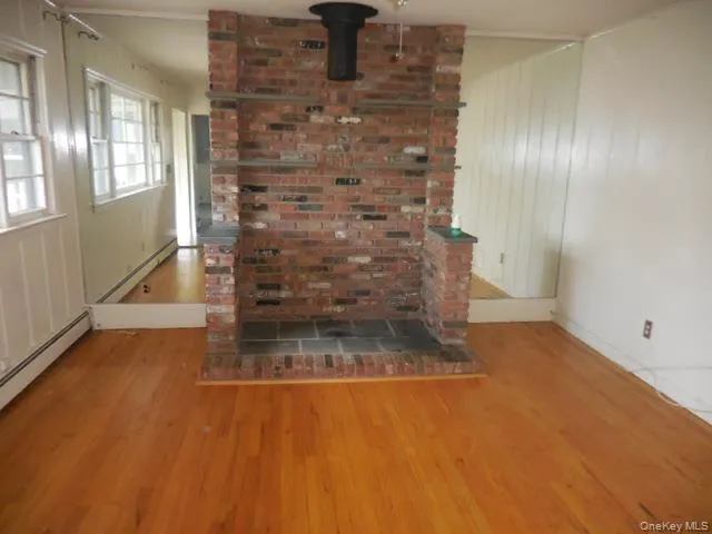 194 Phyllis Drive, Brookhaven, NY, 3 Bedrooms Bedrooms, 5 Rooms Rooms,1 BathroomBathrooms,Residential,For Rent,Phyllis,0,987572 194 Phyllis Drive, Brookhaven, NY, 3 Bedrooms Bedrooms, 5 Rooms Rooms,1 BathroomBathrooms,Residential,For Rent,Phyllis,0,987572