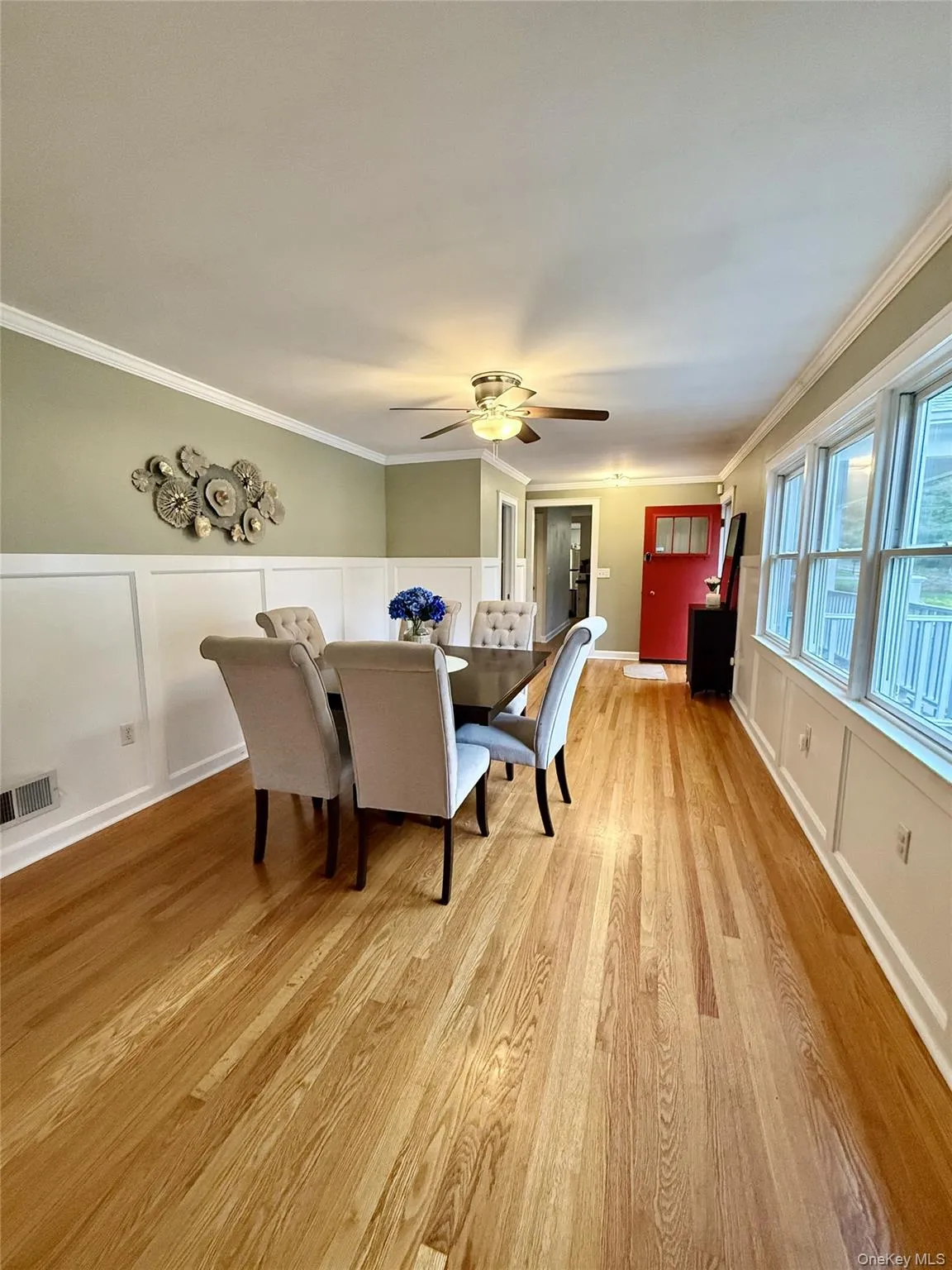 31 Oakland Avenue, Woodbury, NY, 3 Bedrooms Bedrooms, 9 Rooms Rooms,1 BathroomBathrooms,Residential Lease,For Rent,Oakland,0,987578 31 Oakland Avenue, Woodbury, NY, 3 Bedrooms Bedrooms, 9 Rooms Rooms,1 BathroomBathrooms,Residential Lease,For Rent,Oakland,0,987578