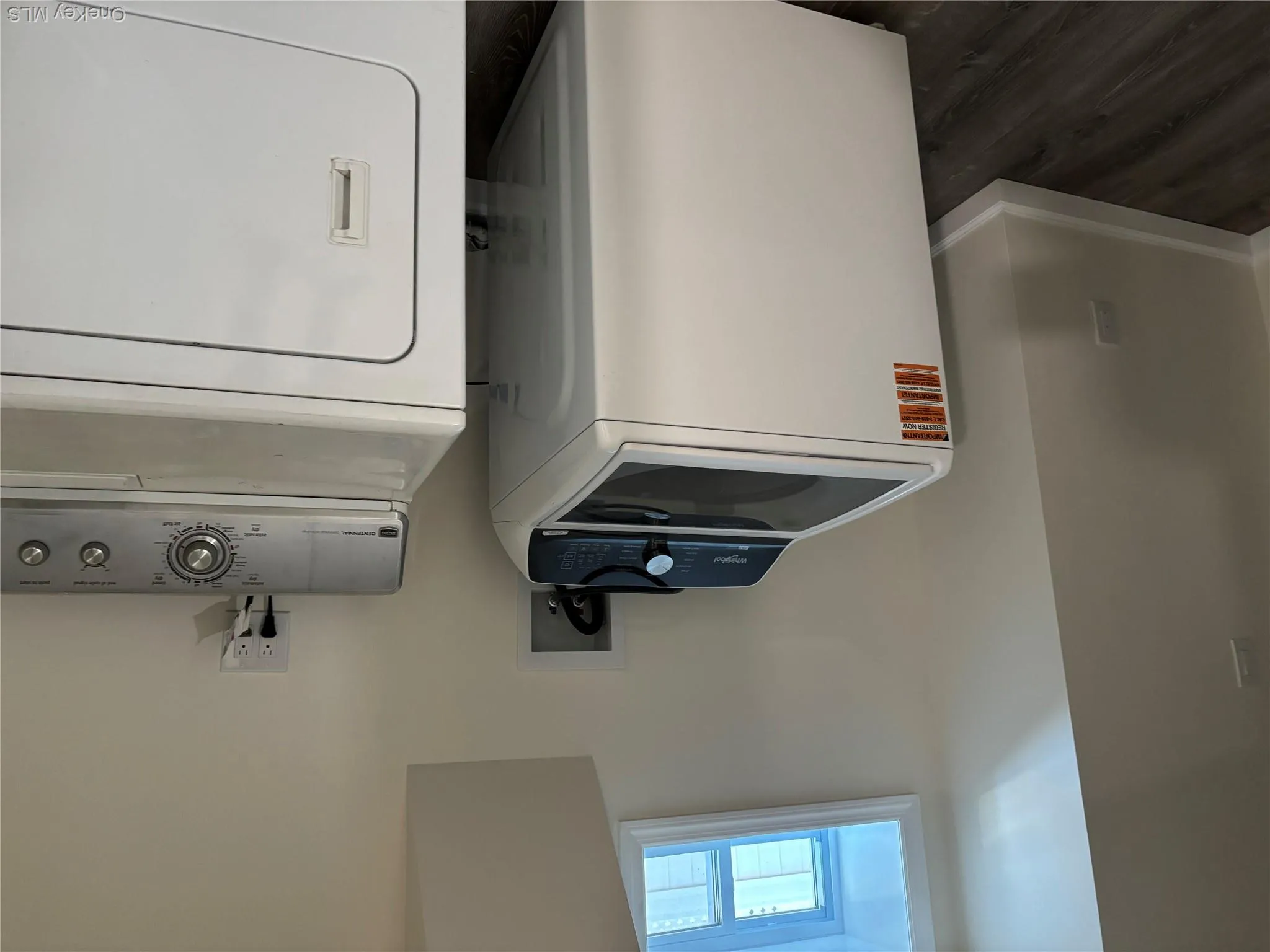 39 Buckingham Place, Hempstead, NY, 3 Bedrooms Bedrooms, 4 Rooms Rooms,1 BathroomBathrooms,Residential Lease,For Rent,Buckingham,0,987593 39 Buckingham Place, Hempstead, NY, 3 Bedrooms Bedrooms, 4 Rooms Rooms,1 BathroomBathrooms,Residential Lease,For Rent,Buckingham,0,987593