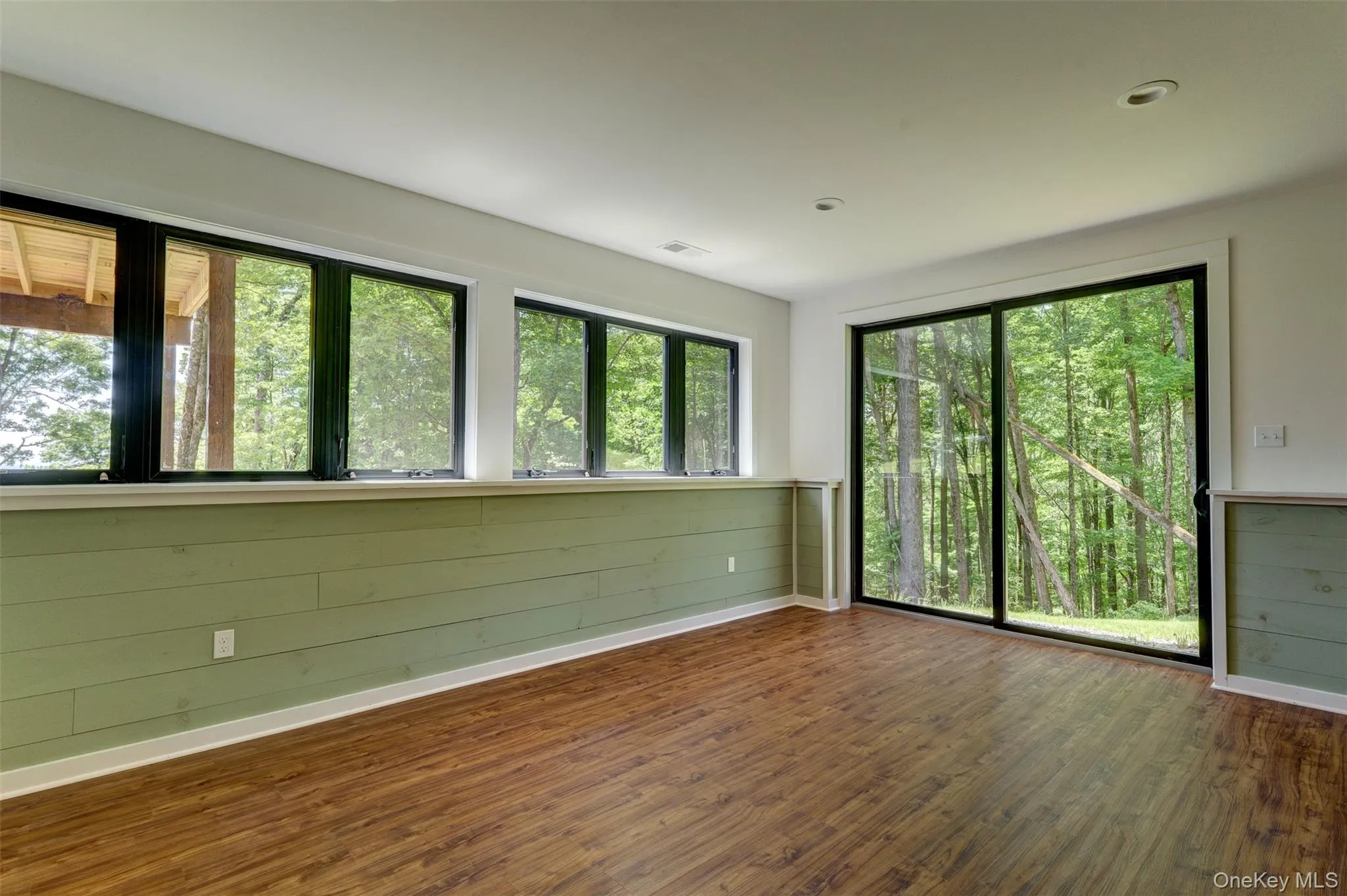 119 Overlook Circle, Fremont, NY, 4 Bedrooms Bedrooms, 11 Rooms Rooms,3 BathroomsBathrooms,Residential,For Rent,Overlook,0,987599 119 Overlook Circle, Fremont, NY, 4 Bedrooms Bedrooms, 11 Rooms Rooms,3 BathroomsBathrooms,Residential,For Rent,Overlook,0,987599